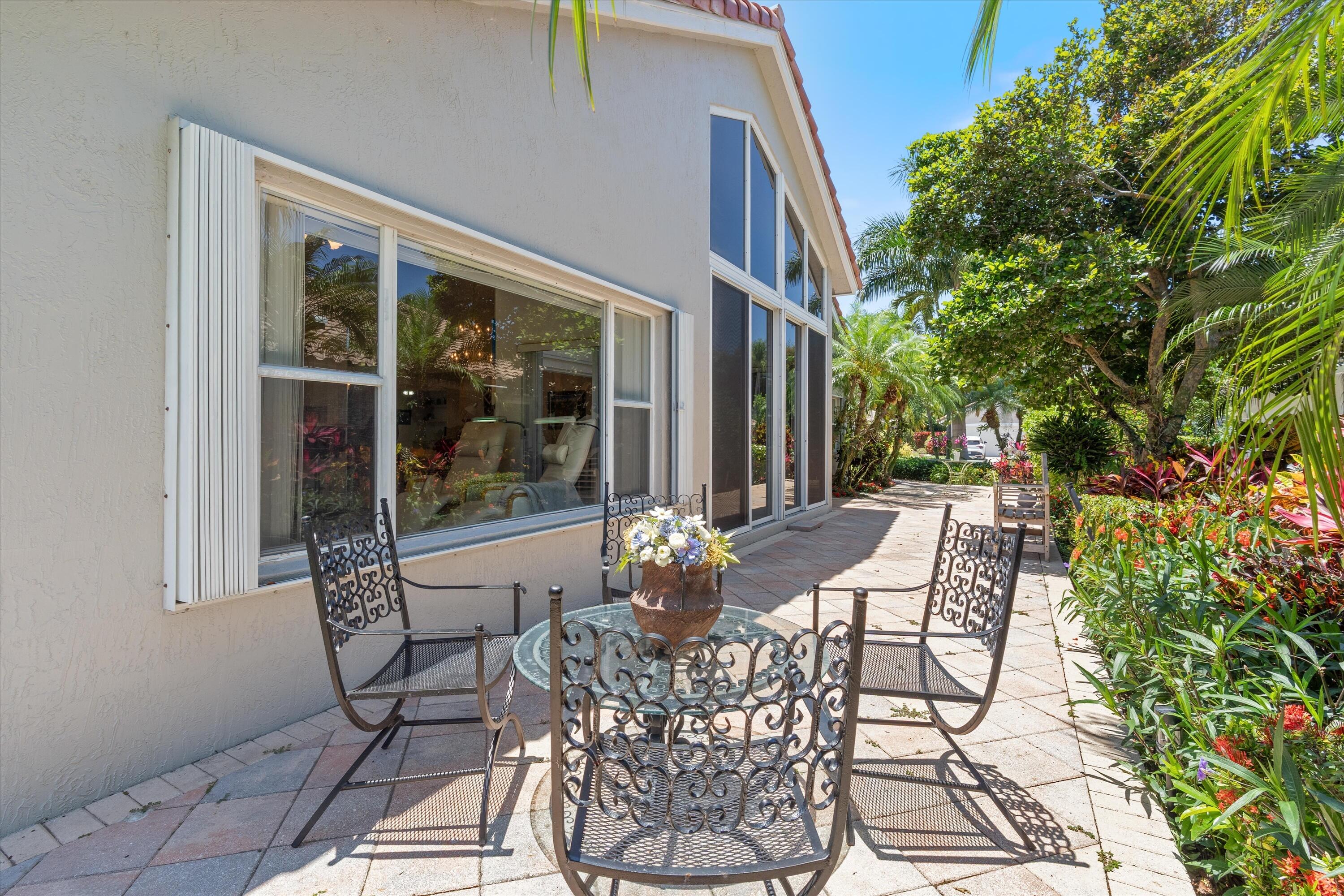 LAKERIDGE FALLS - Residential