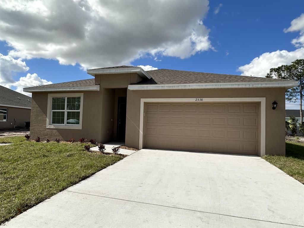 Photo of 2538 SW Dania Street, Saint Lucie West, FL 34953 (MLS # R10862430)
