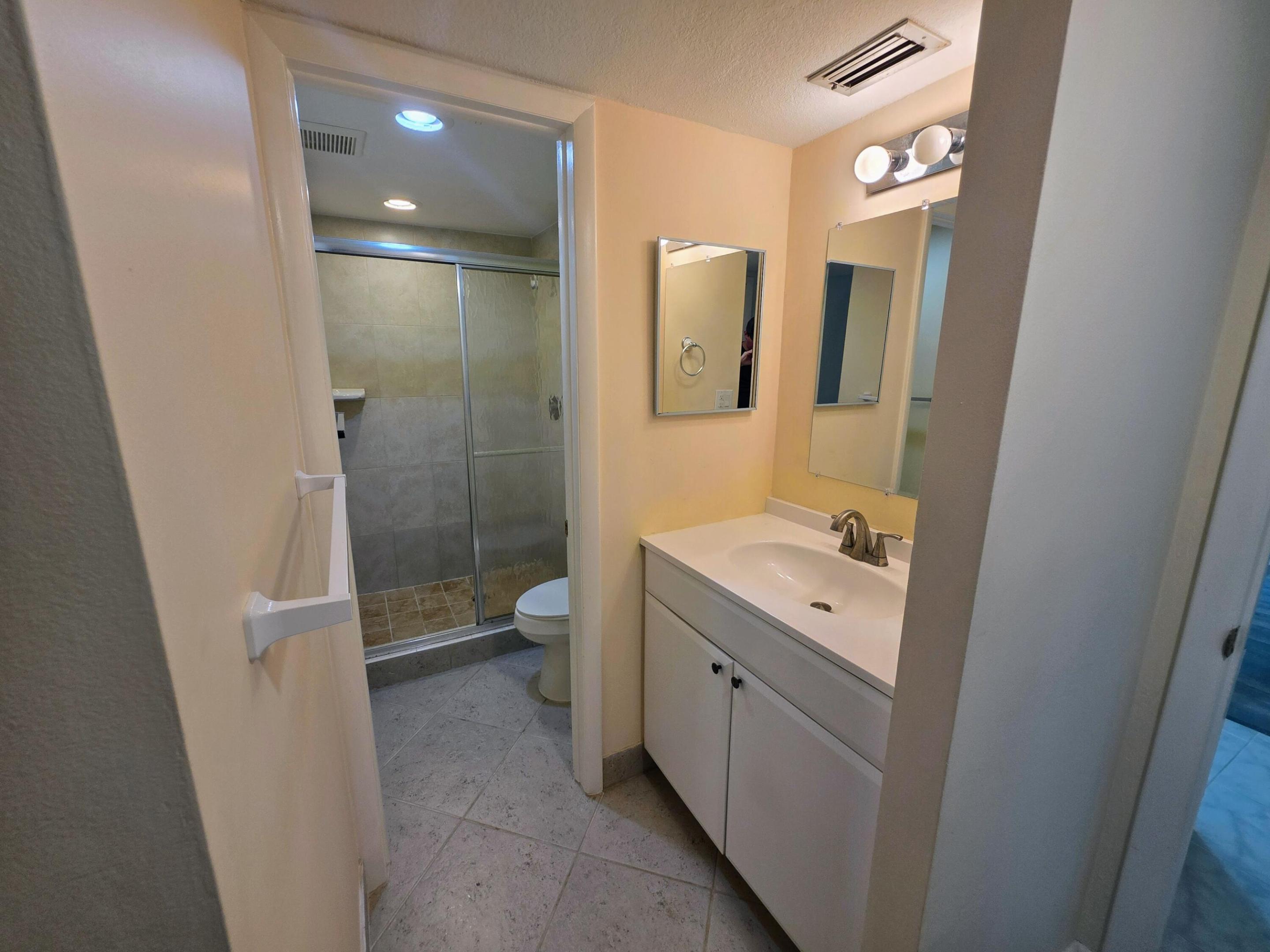 MILES GRANT CONDO - Residential