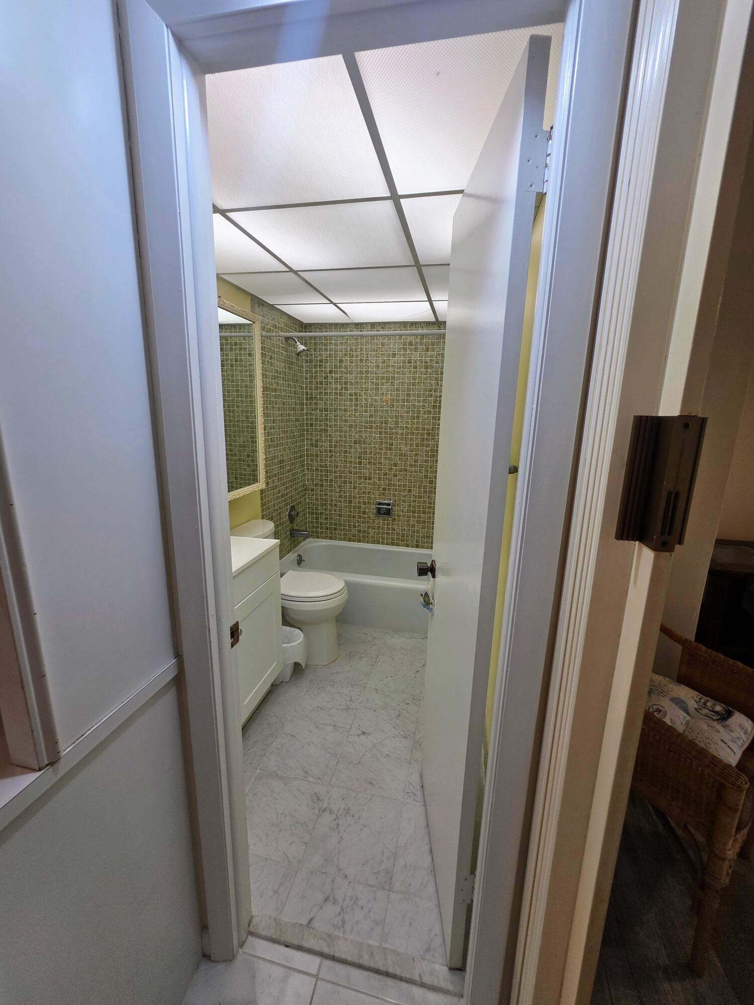 MILES GRANT CONDO - Residential