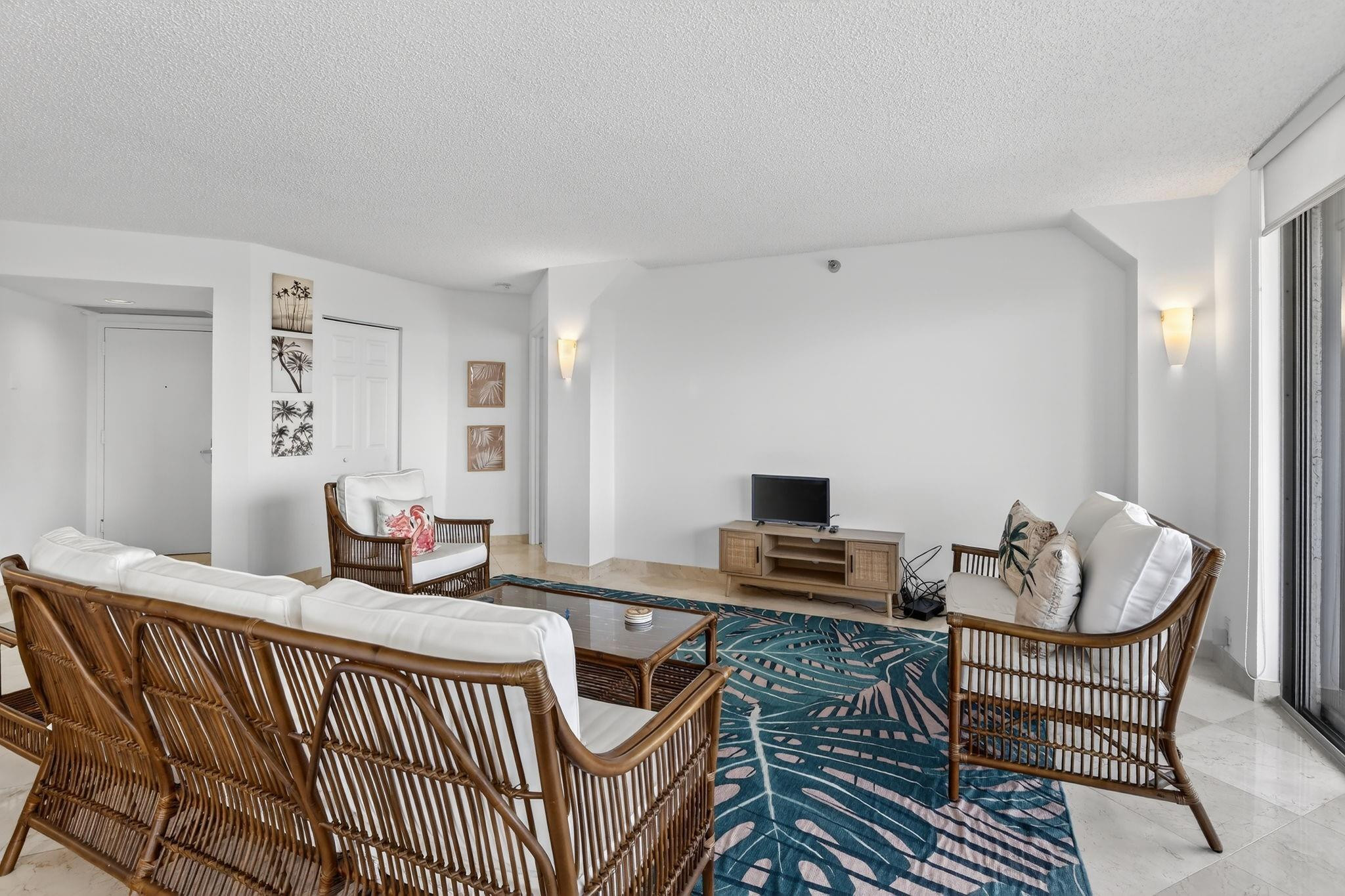 Mystic Pointe 600 - Residential