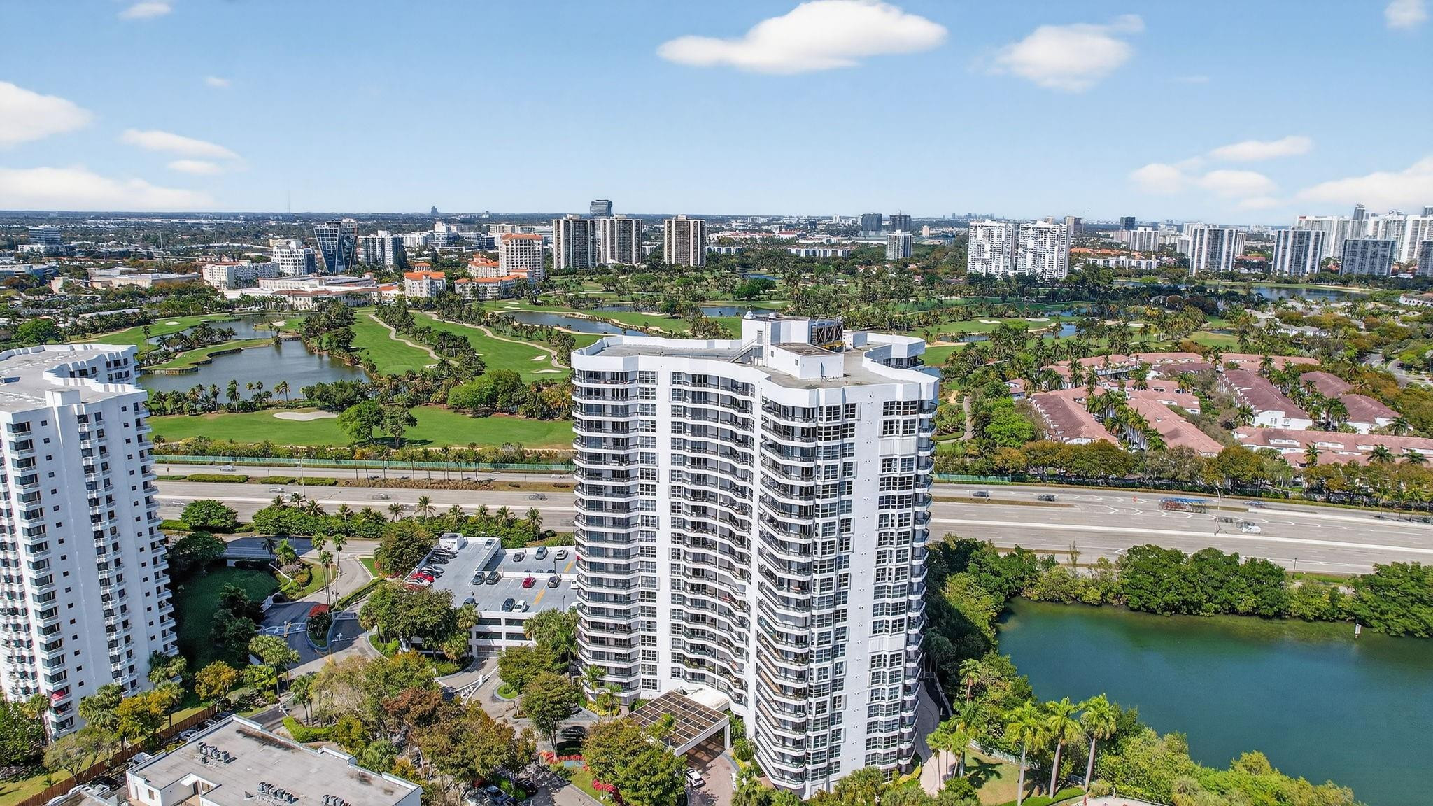 Mystic Pointe 600 - Residential