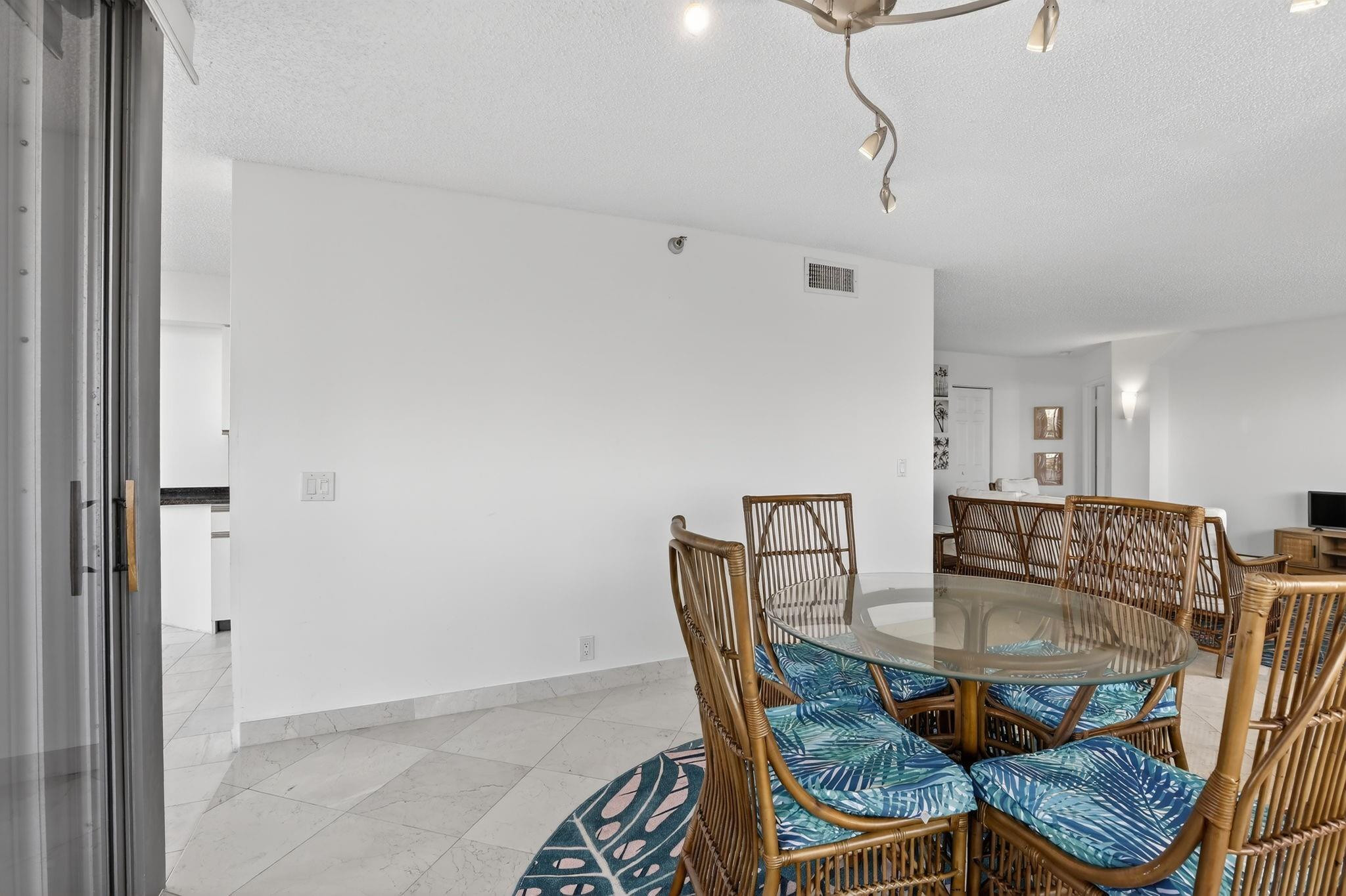 Mystic Pointe 600 - Residential