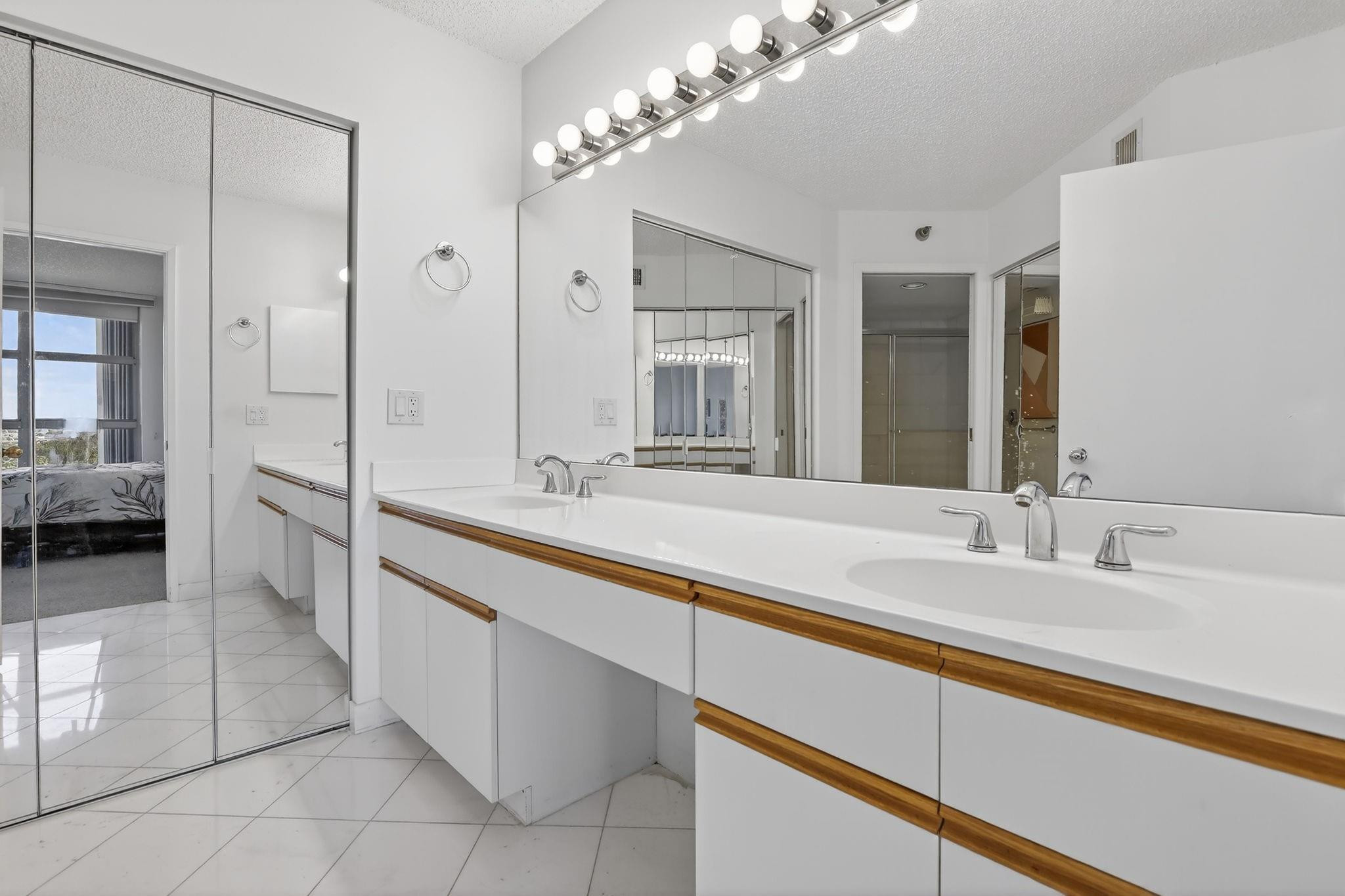 Mystic Pointe 600 - Residential