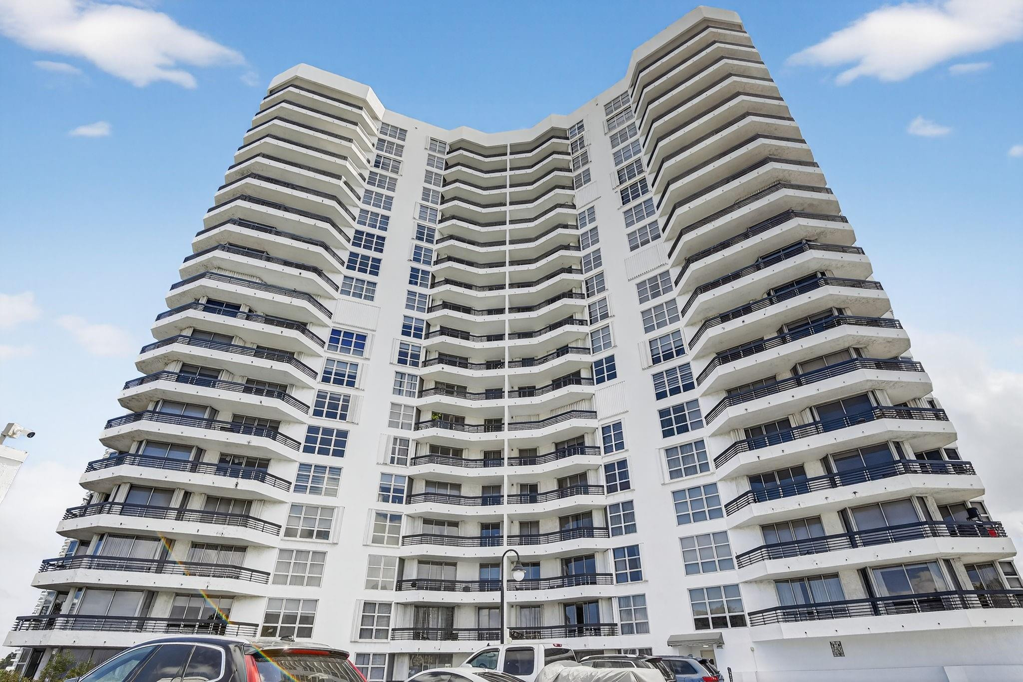 Mystic Pointe 600 - Residential