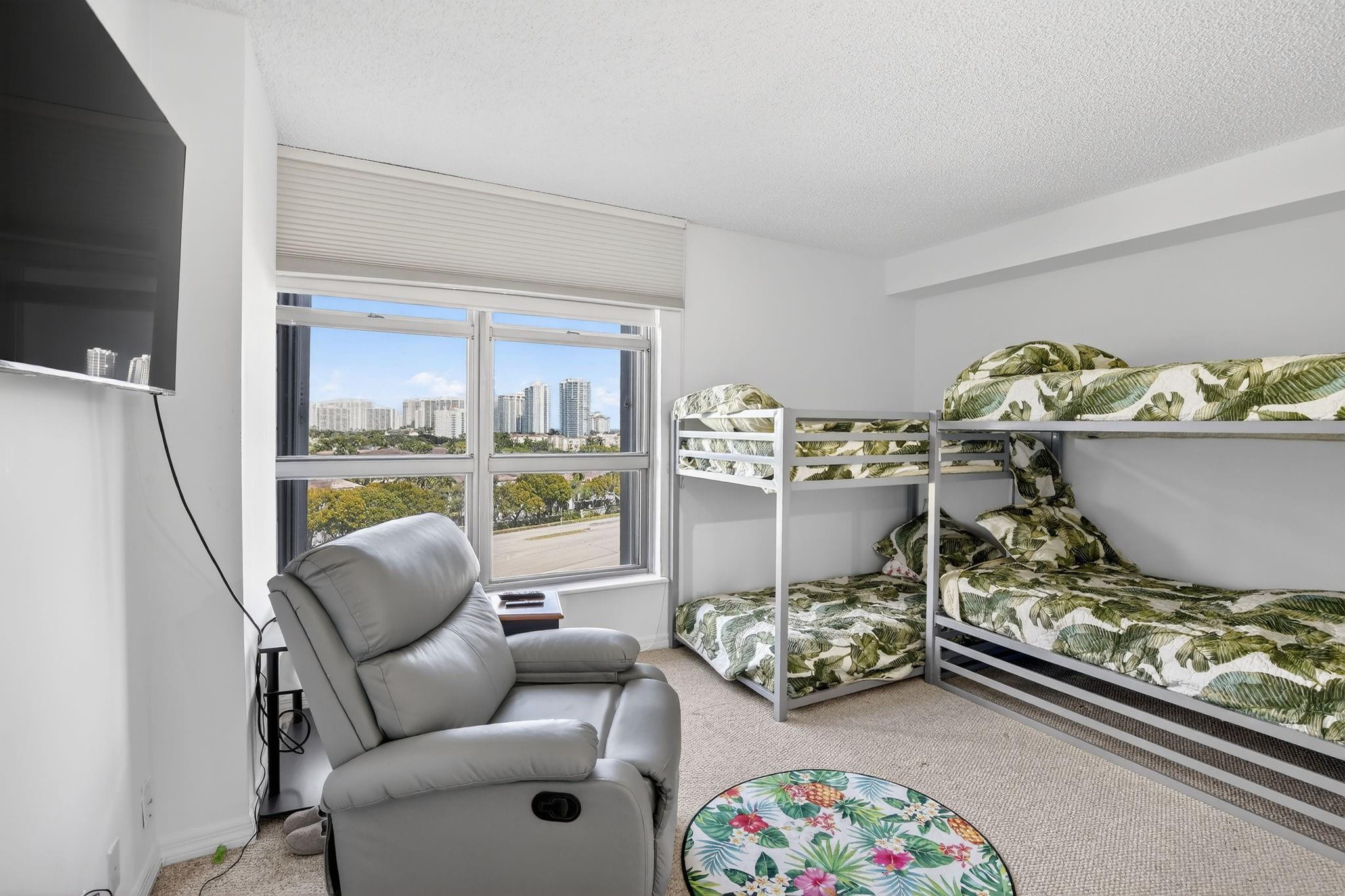 Mystic Pointe 600 - Residential