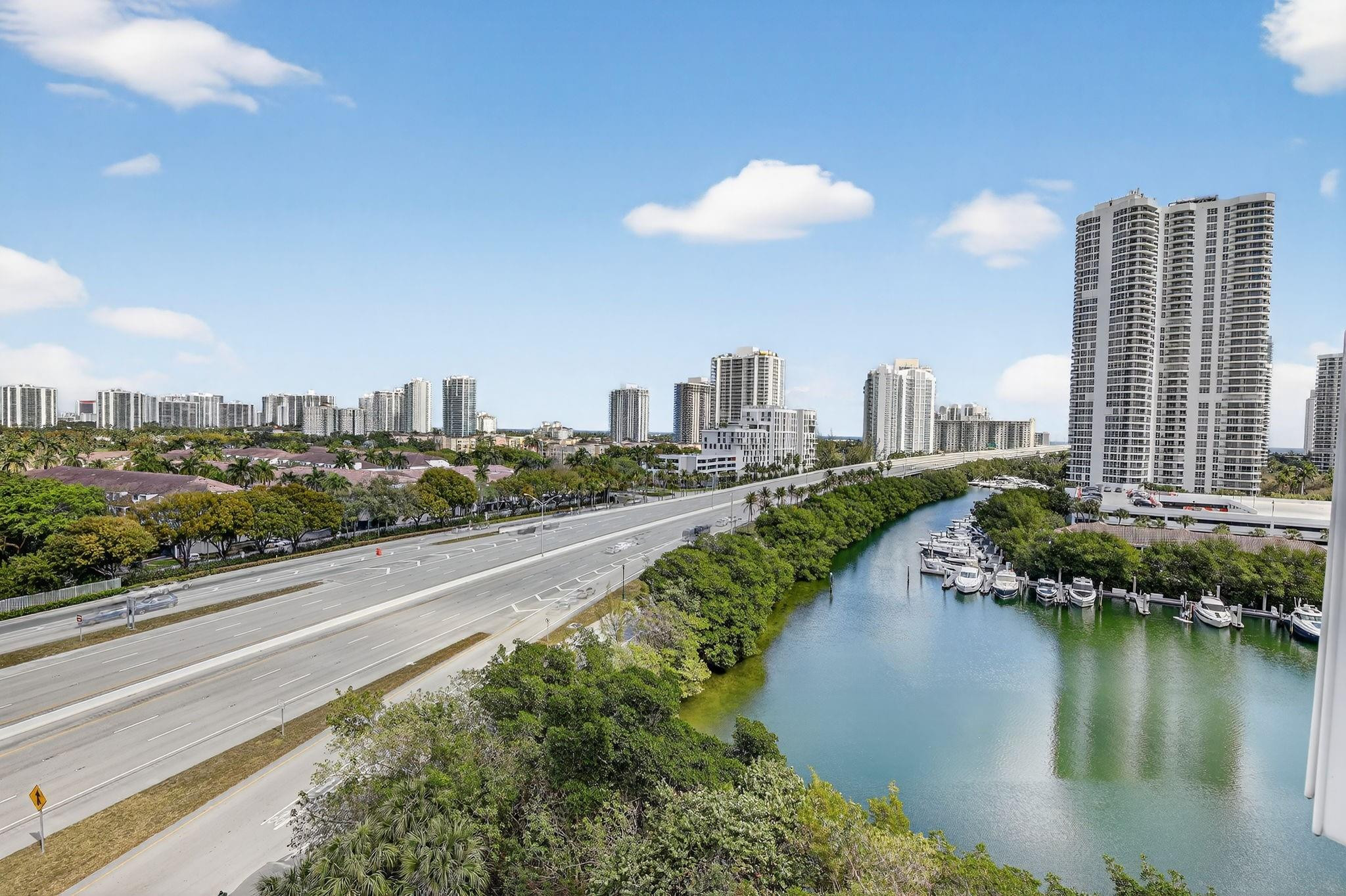 Mystic Pointe 600 - Residential