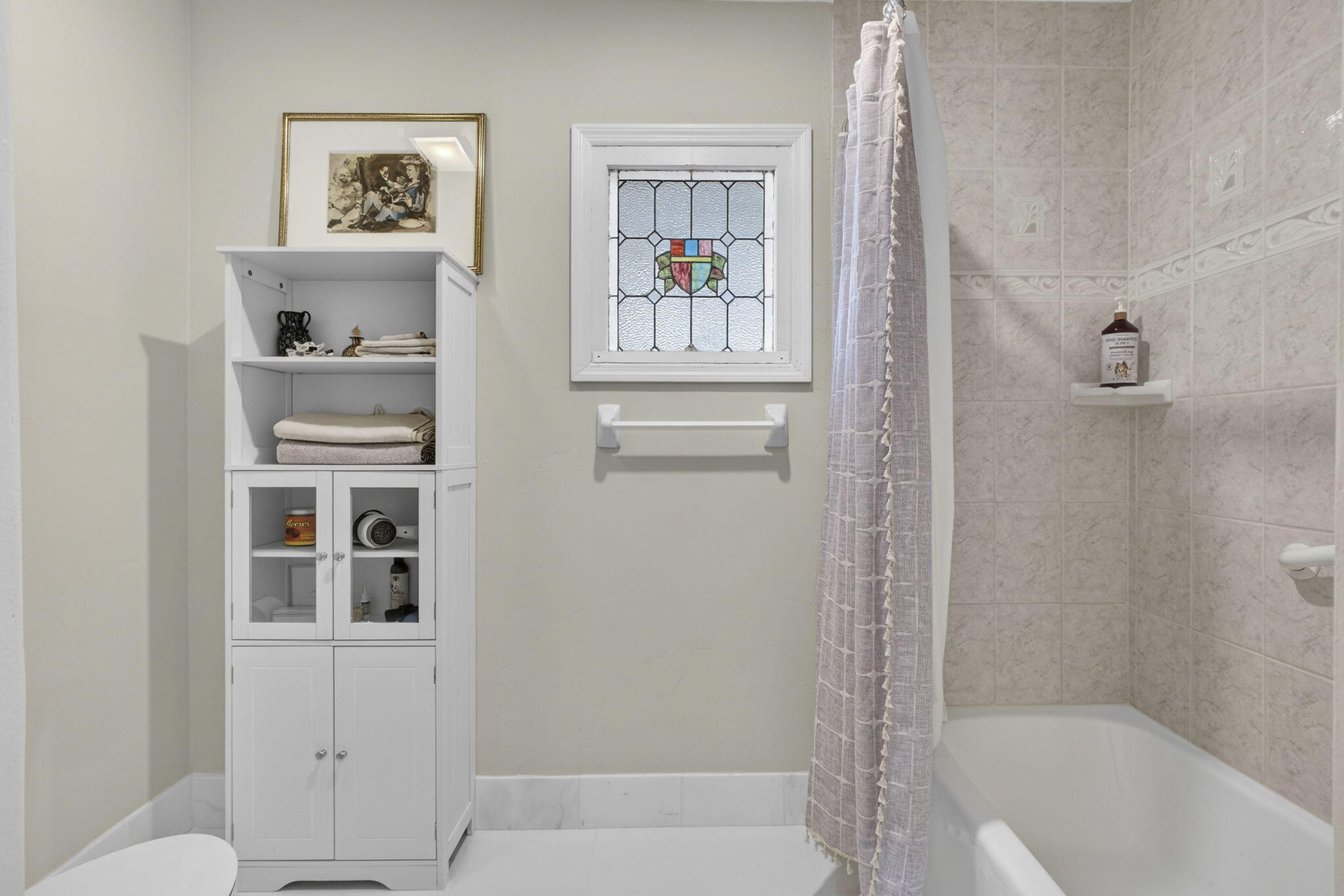 LAKE MANGO SHORES - Residential