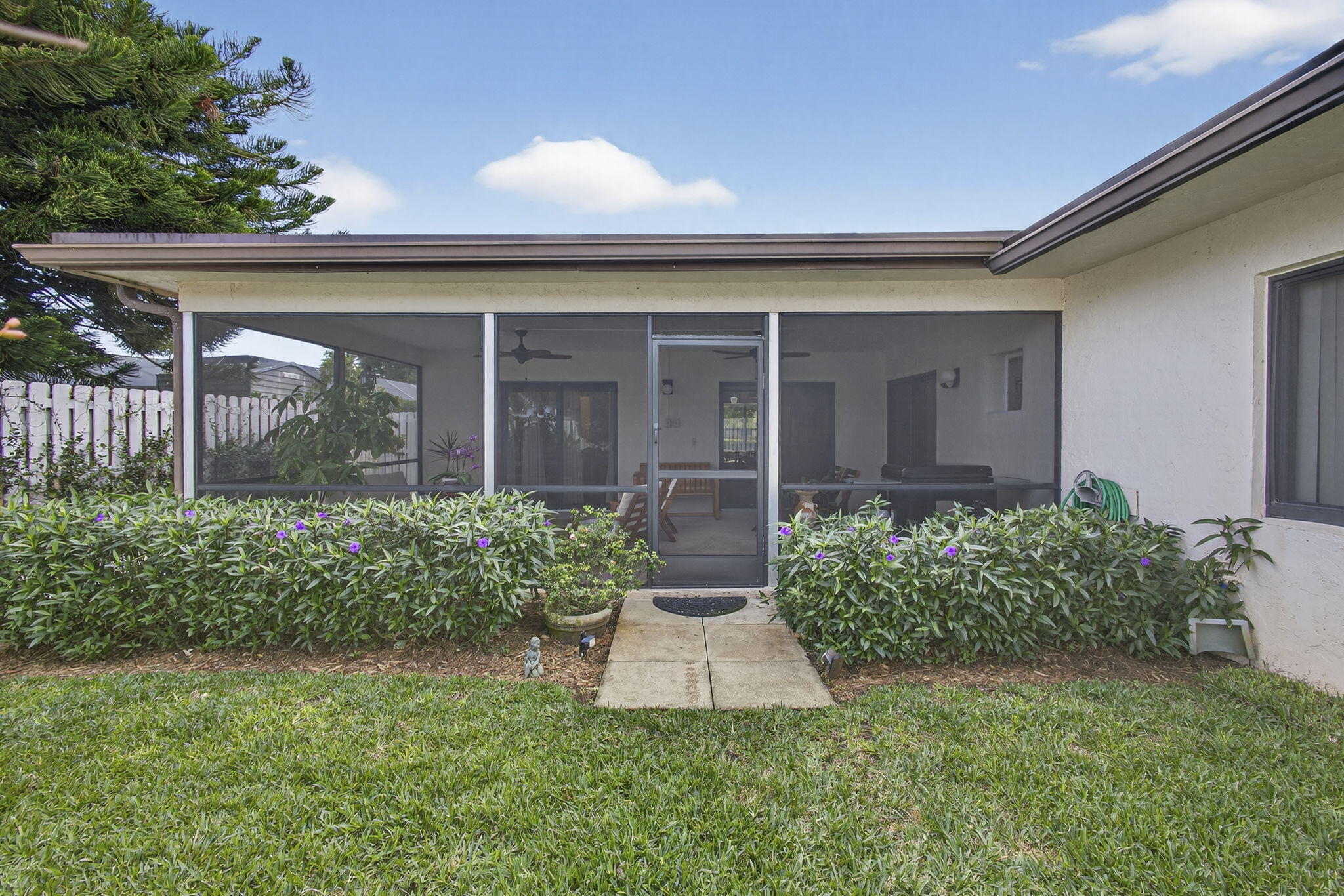 LAKE MANGO SHORES - Residential