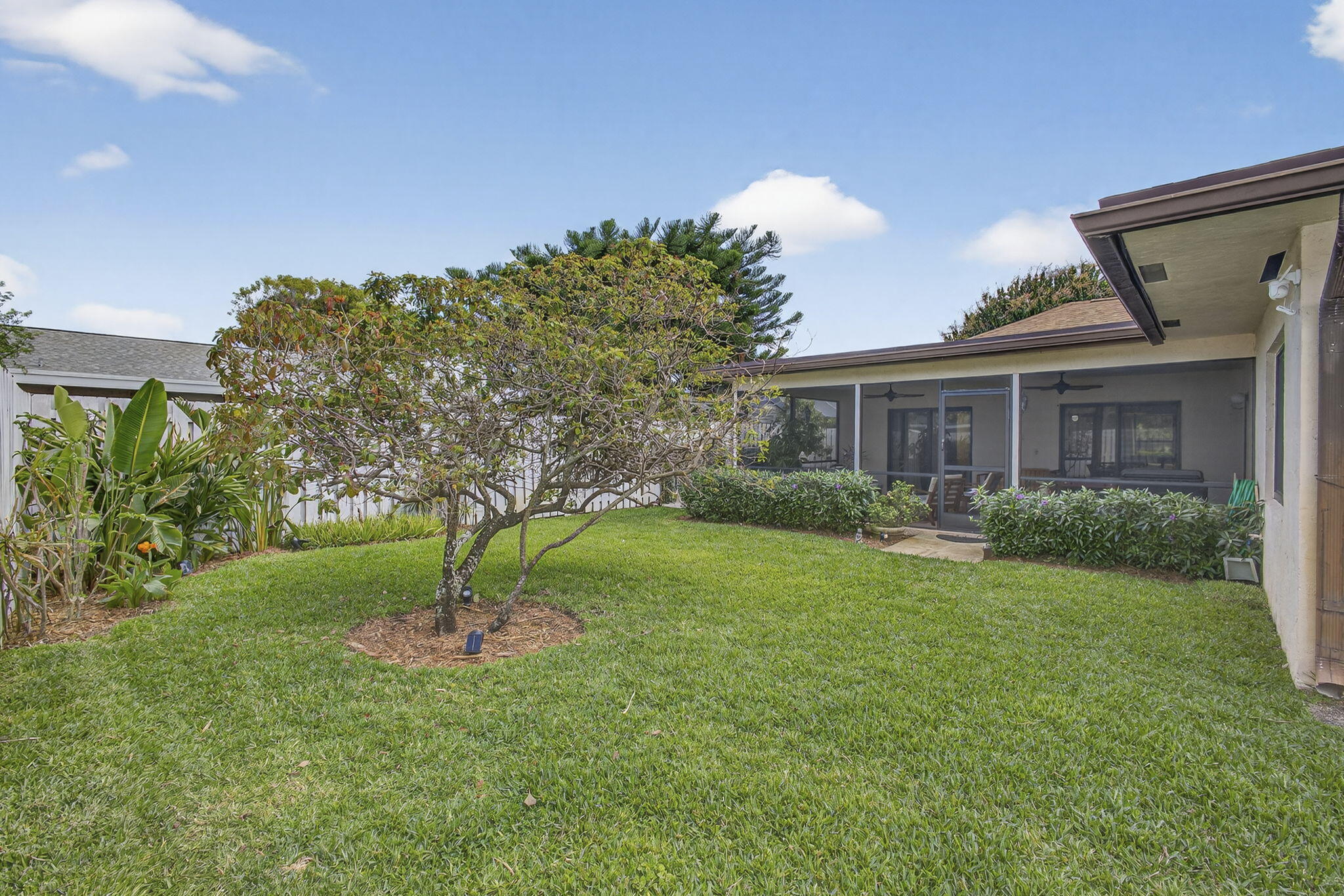 LAKE MANGO SHORES - Residential