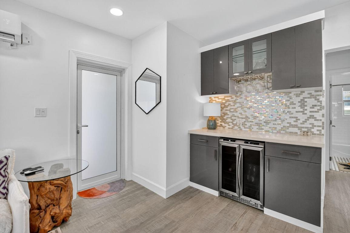 VIRGINIA KAYE CO-OP - Residential