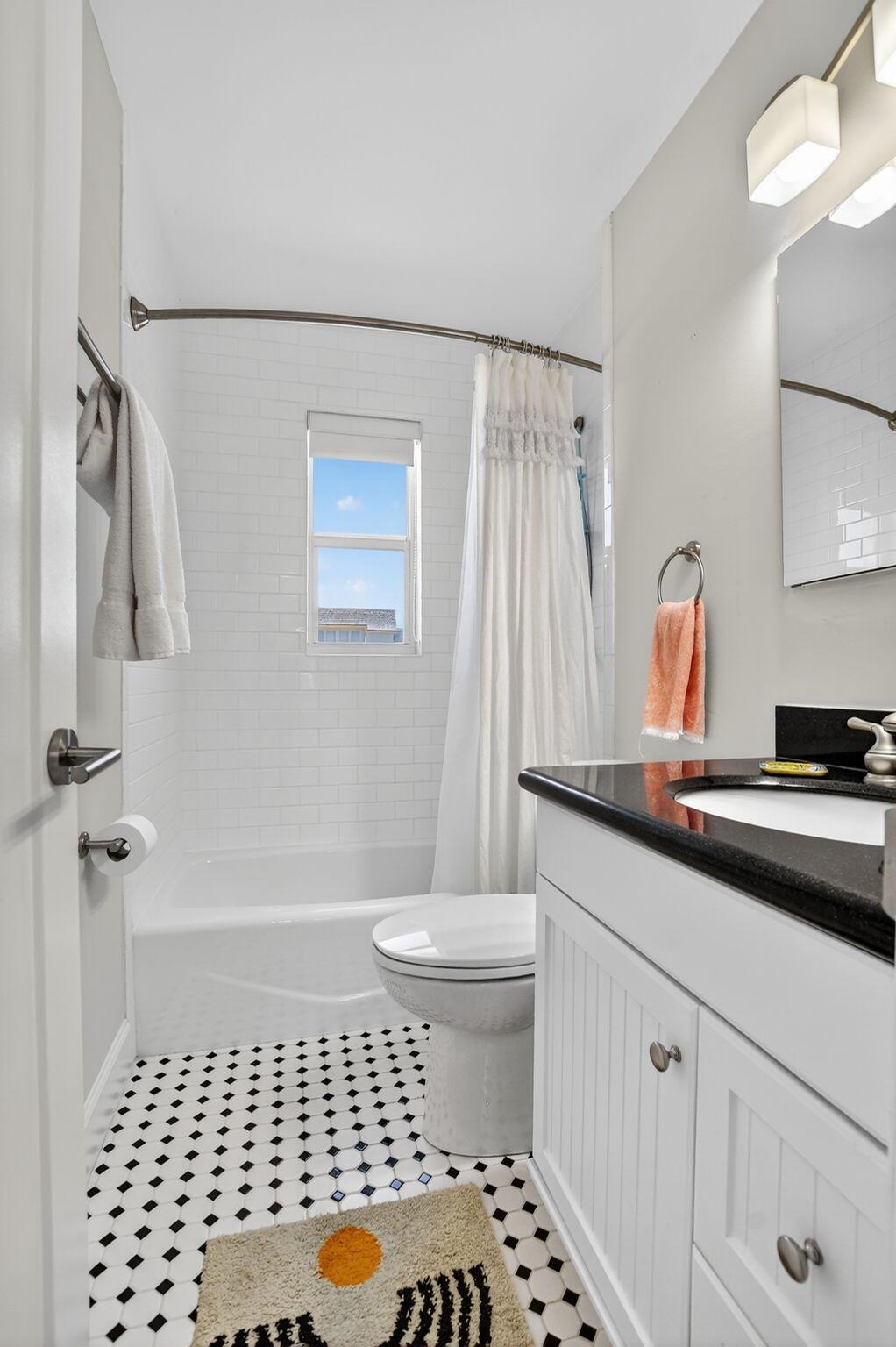 VIRGINIA KAYE CO-OP - Residential