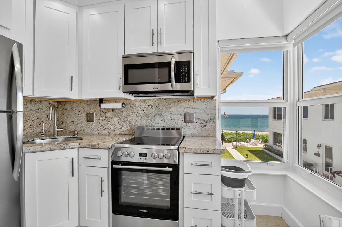 VIRGINIA KAYE CO-OP - Residential