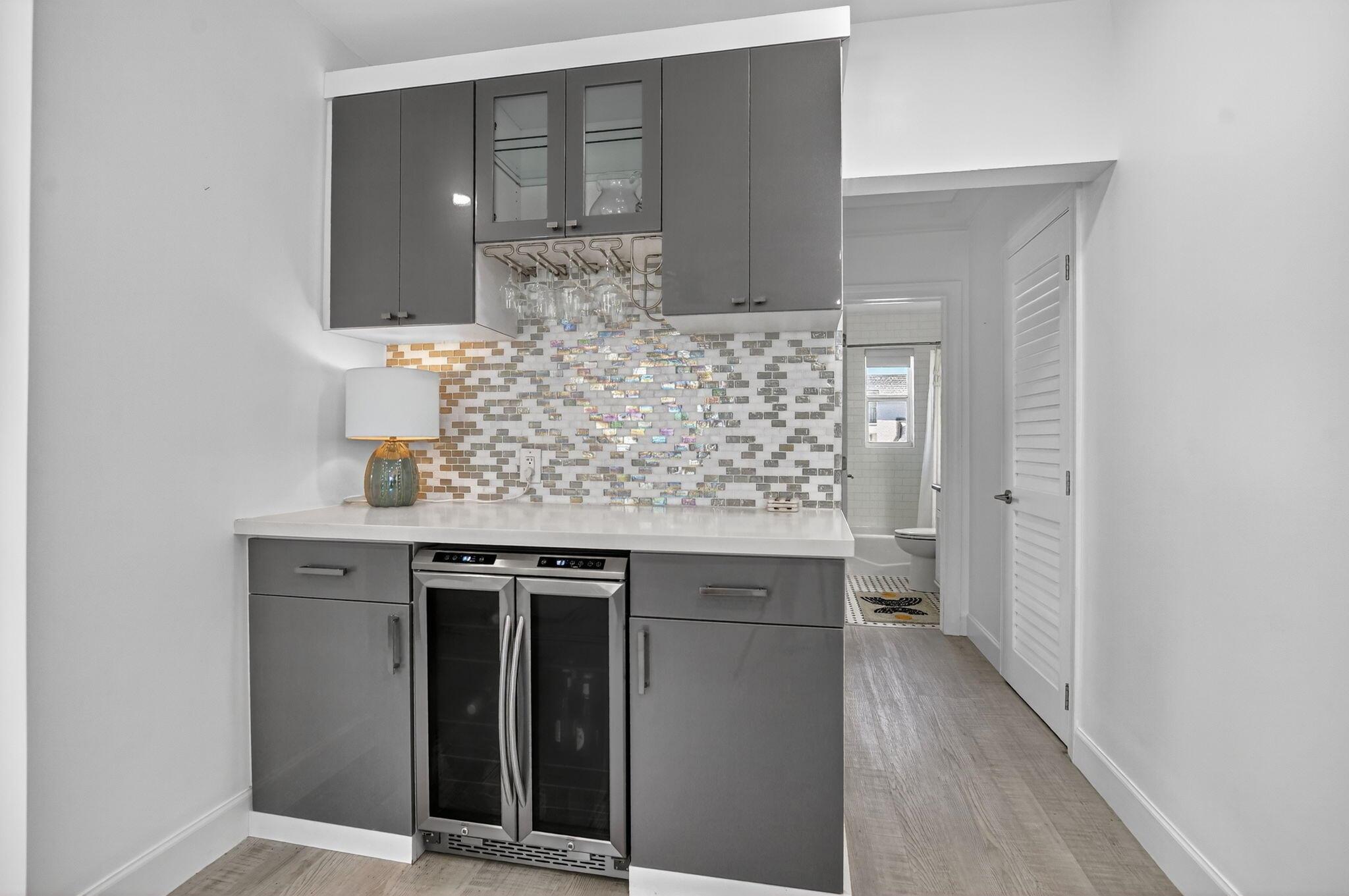 VIRGINIA KAYE CO-OP - Residential