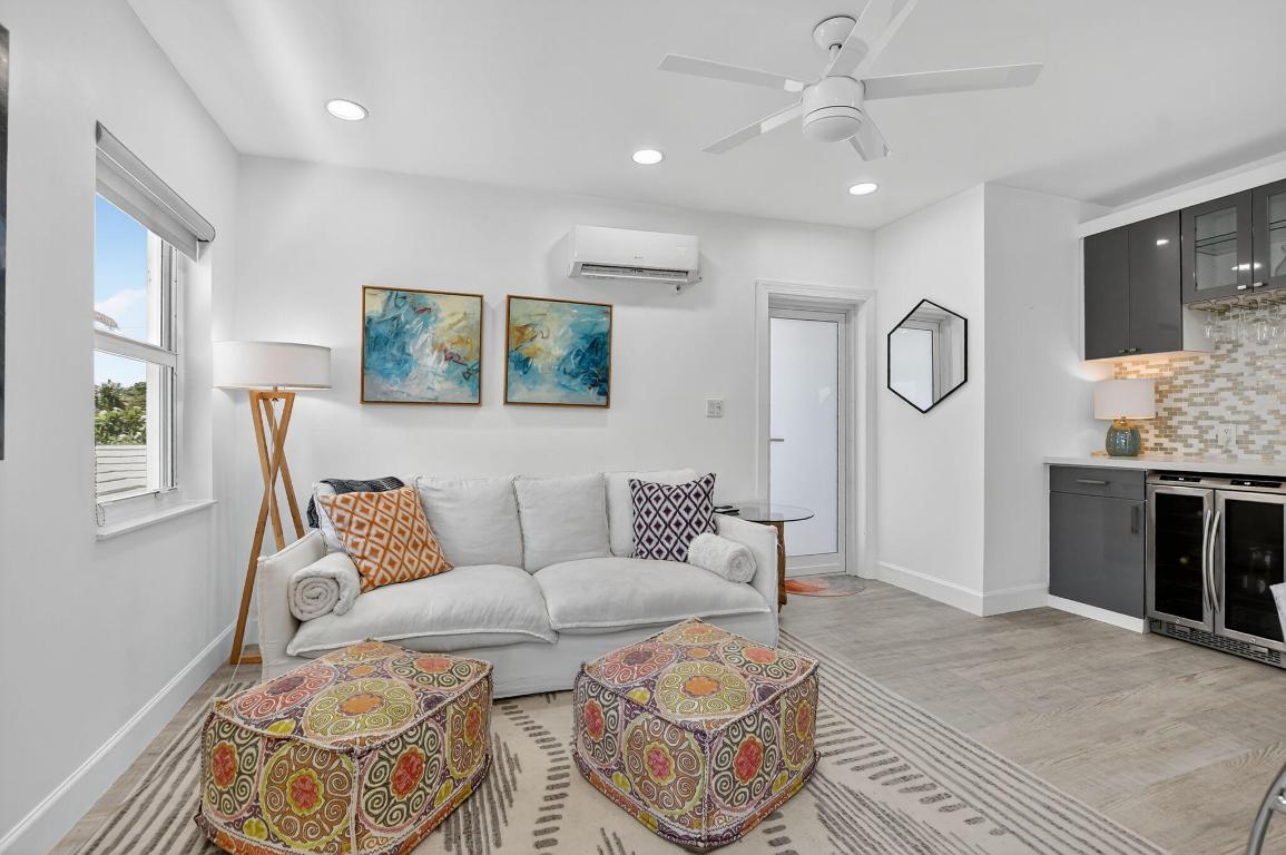 VIRGINIA KAYE CO-OP - Residential