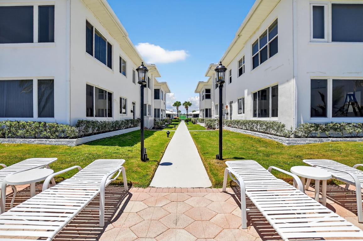 VIRGINIA KAYE CO-OP - Residential