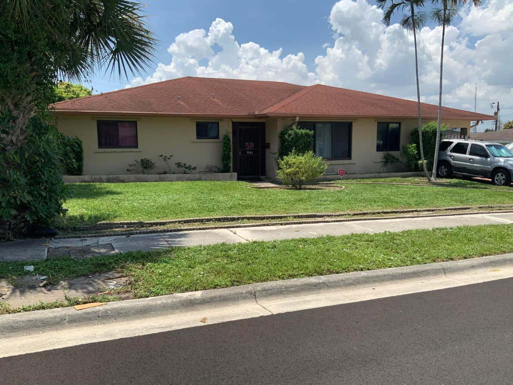 Photo of 941 W 7th Street, Riviera Beach, FL 33404 (MLS # B26064855)