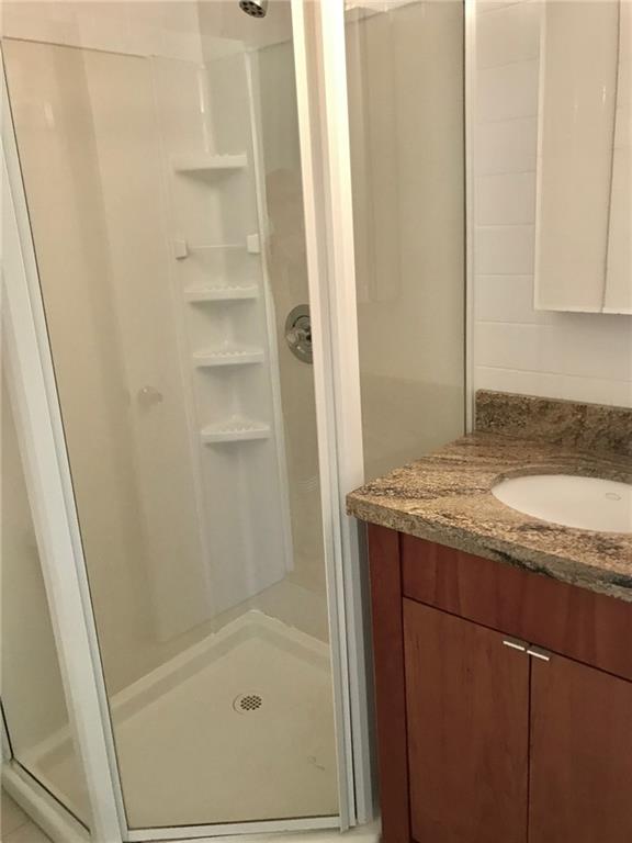 Las Olas Park Corr 6-12 B - Residential