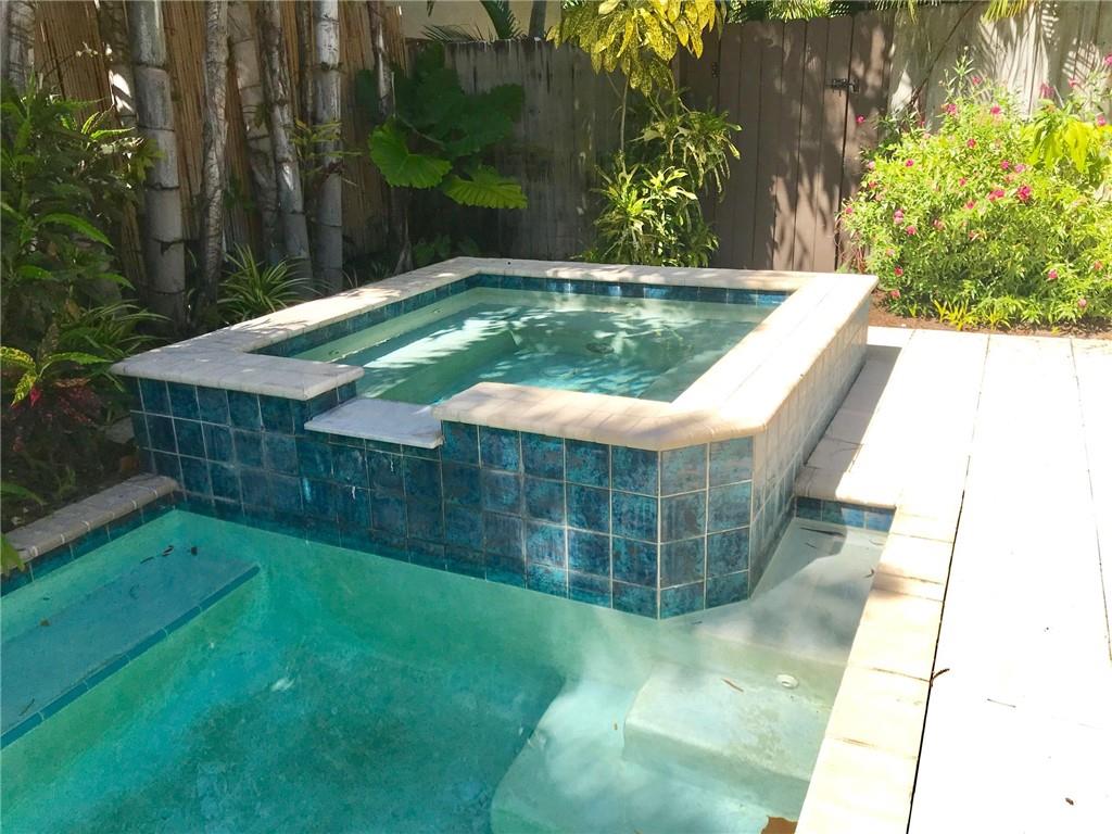 Las Olas Park Corr 6-12 B - Residential