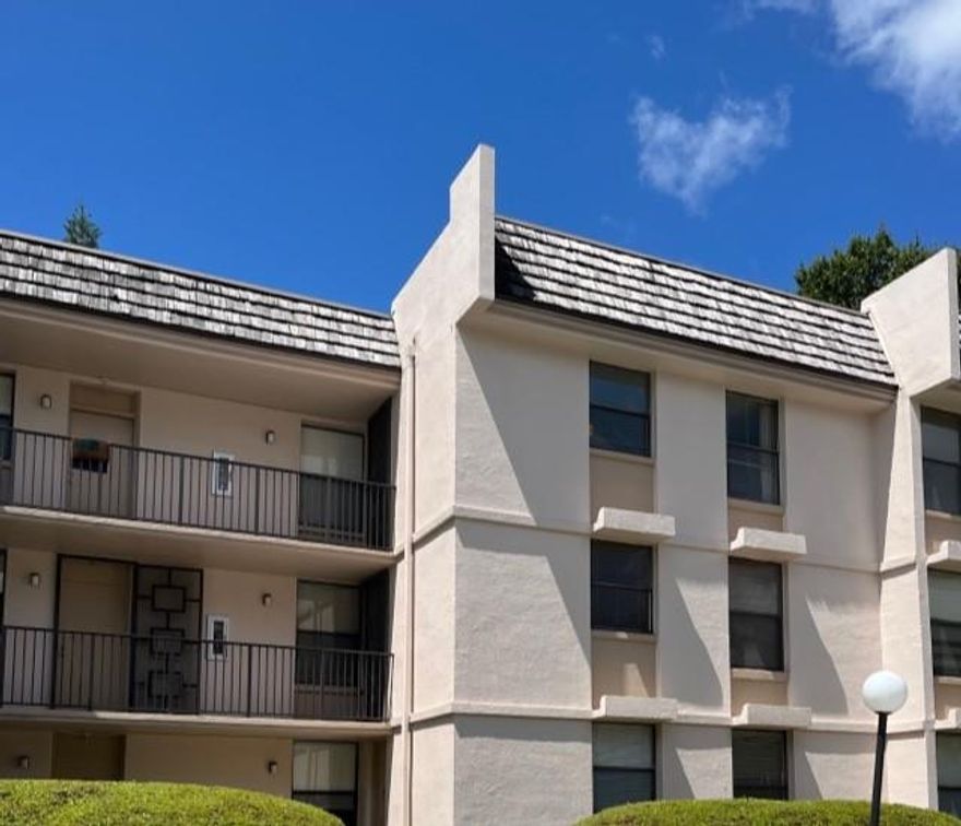 Relax on the screened porch with a fantastic view of trees.This 3 bedroom condo is in need of TLC. If you are handy and enjoy adding your special makeover this unit is for you.