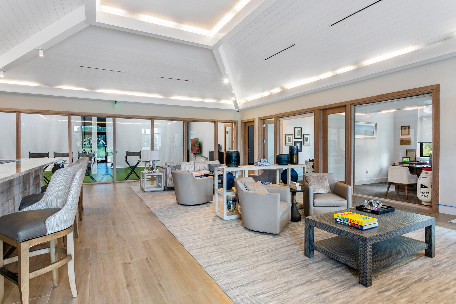 ADMIRALS COVE - Residential