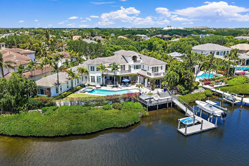 Photo of 103 Quayside Drive, Jupiter, FL 33477 (MLS # B26024768)