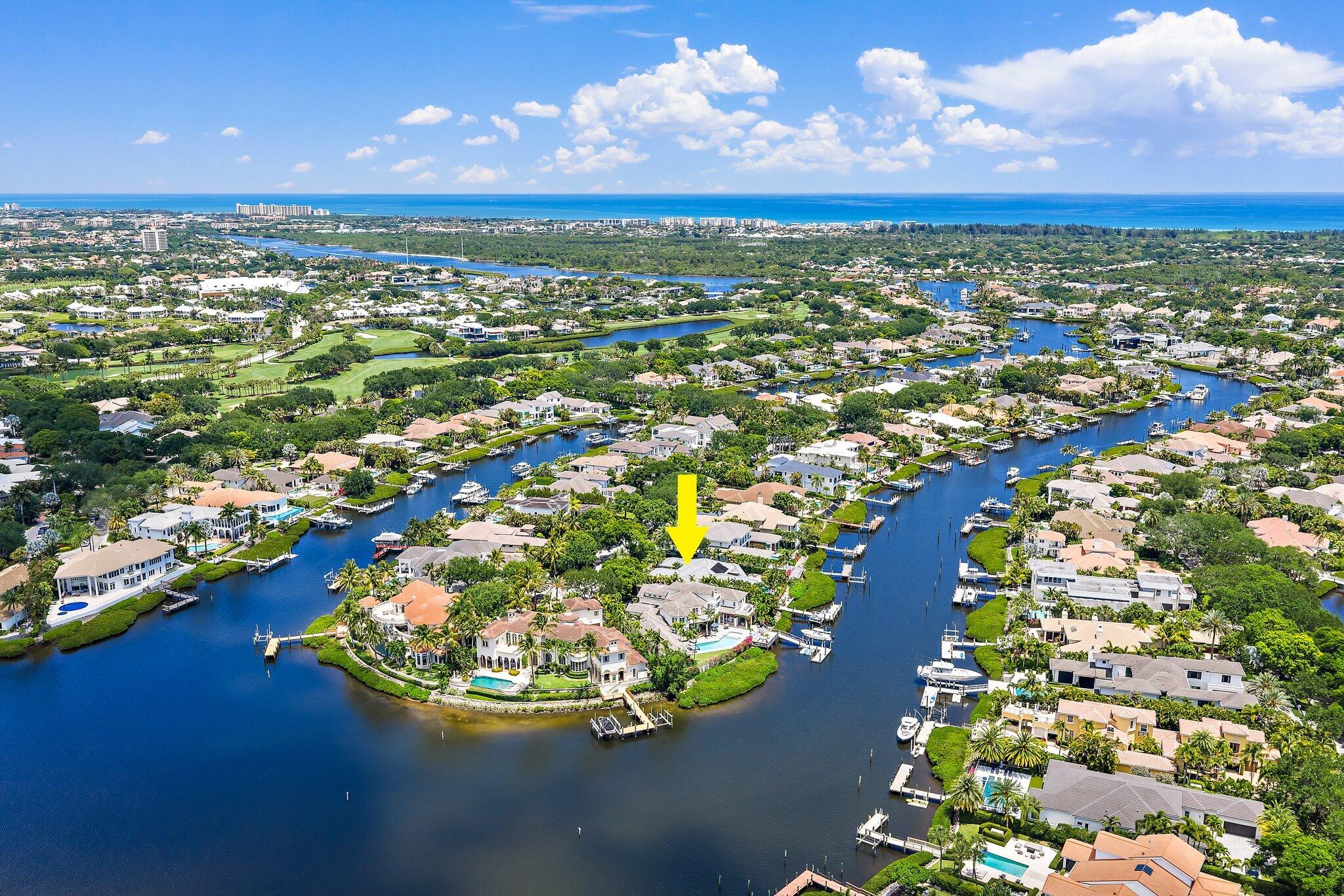 ADMIRALS COVE - Residential