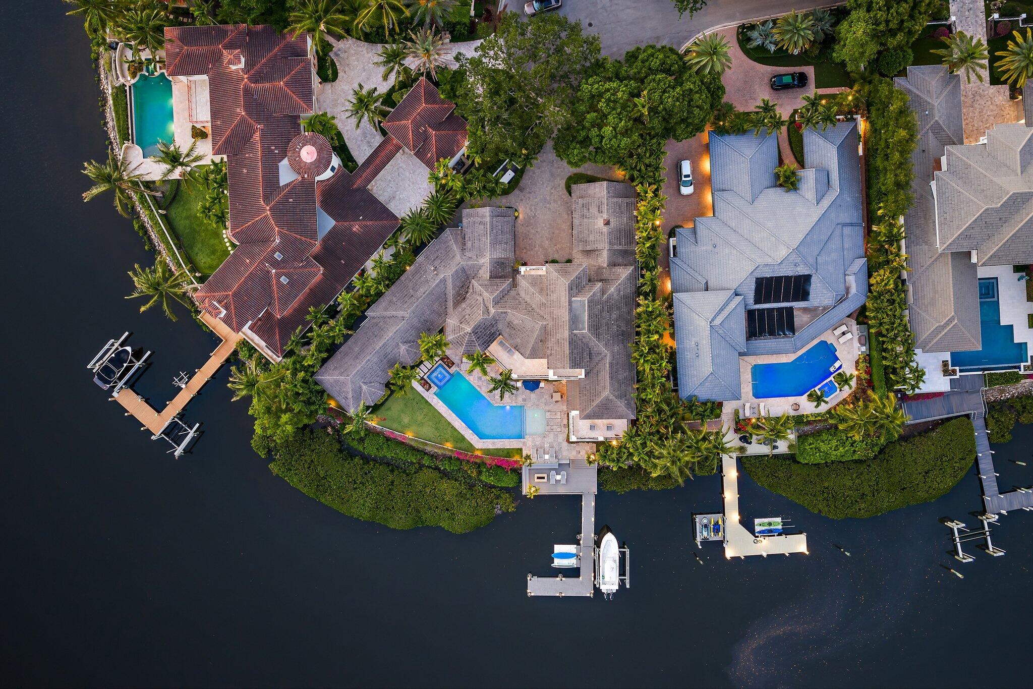 ADMIRALS COVE - Residential