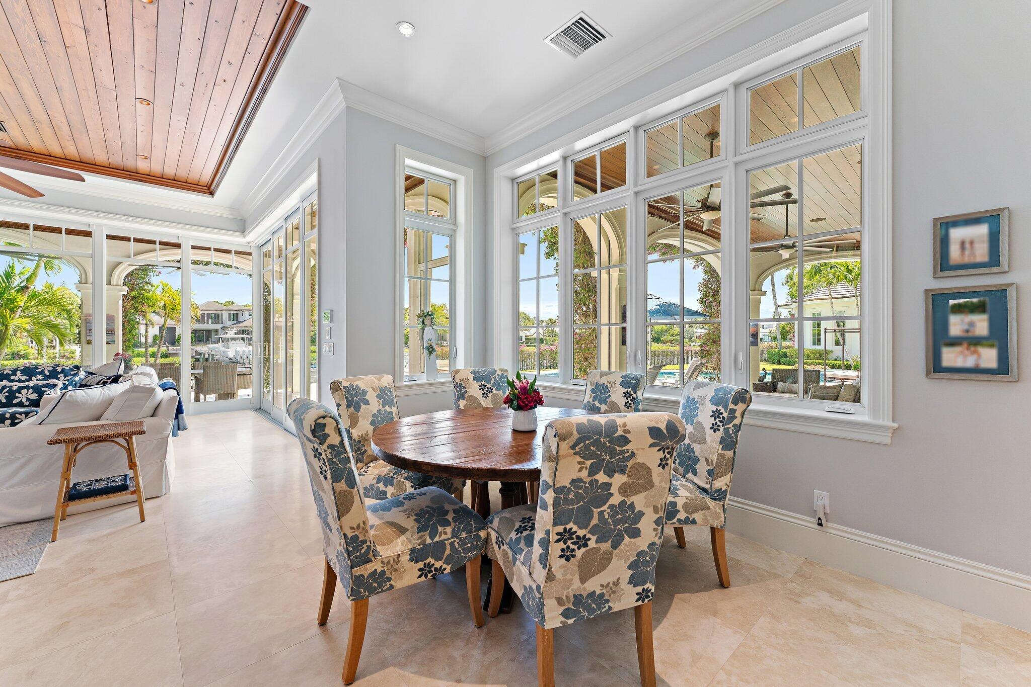 ADMIRALS COVE - Residential