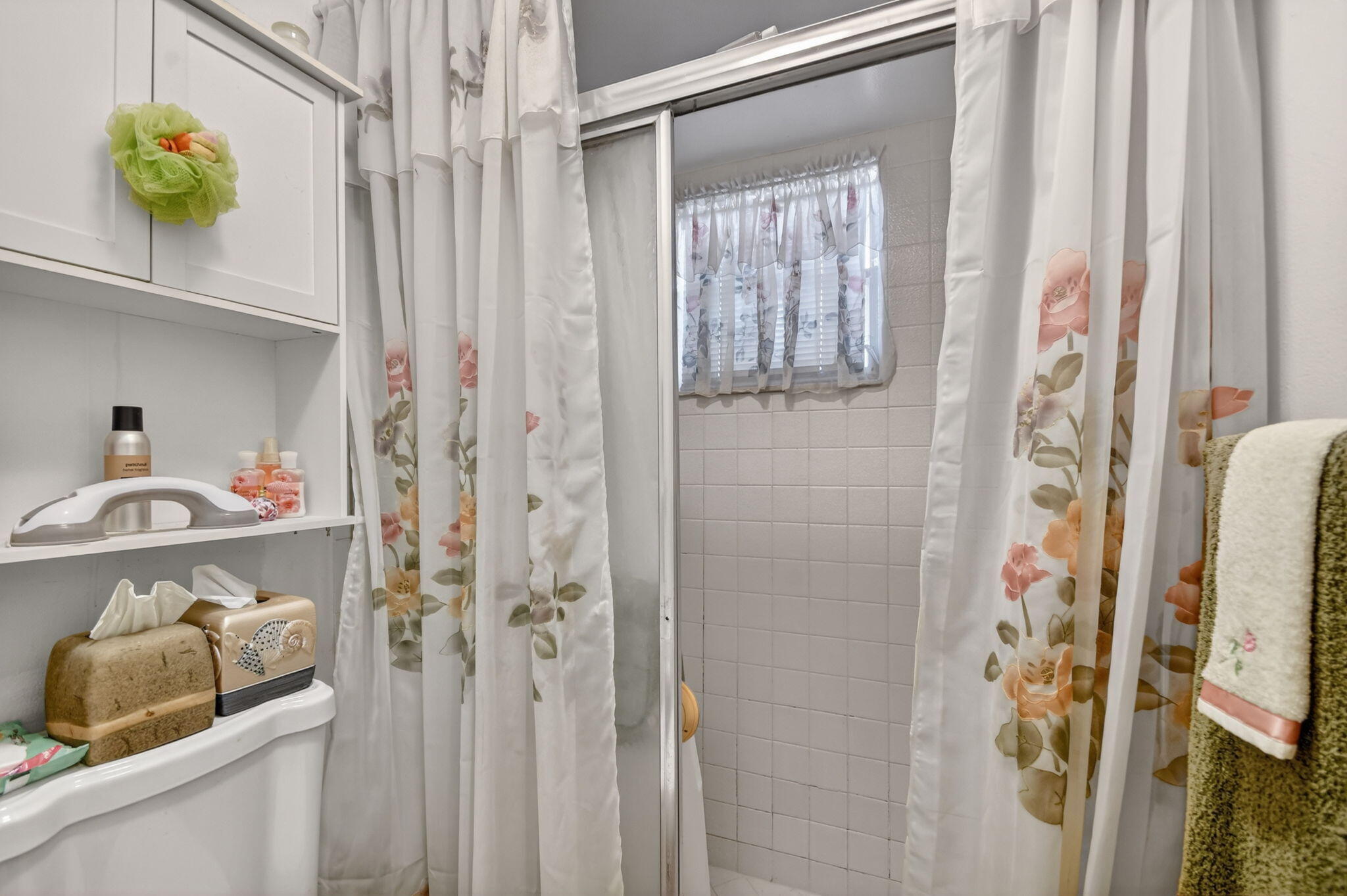 SIERRA WOODS CONDO - Residential