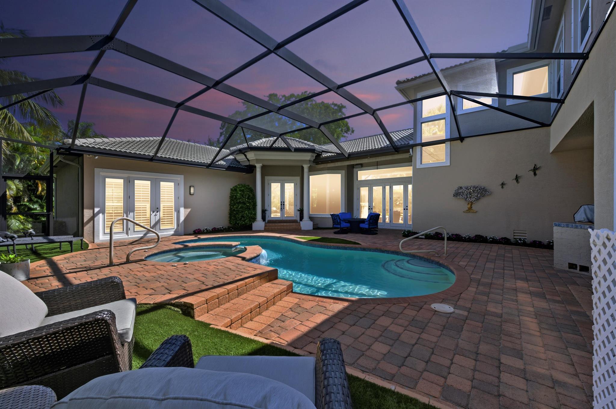 8431 Egret Lakes Lane