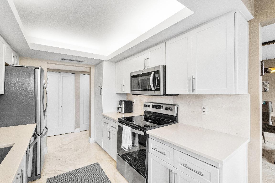 LA FONTANA - Residential