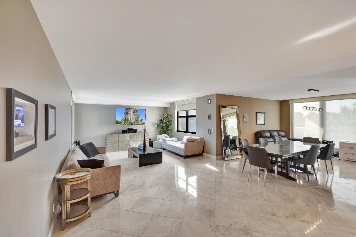 LA FONTANA - Residential