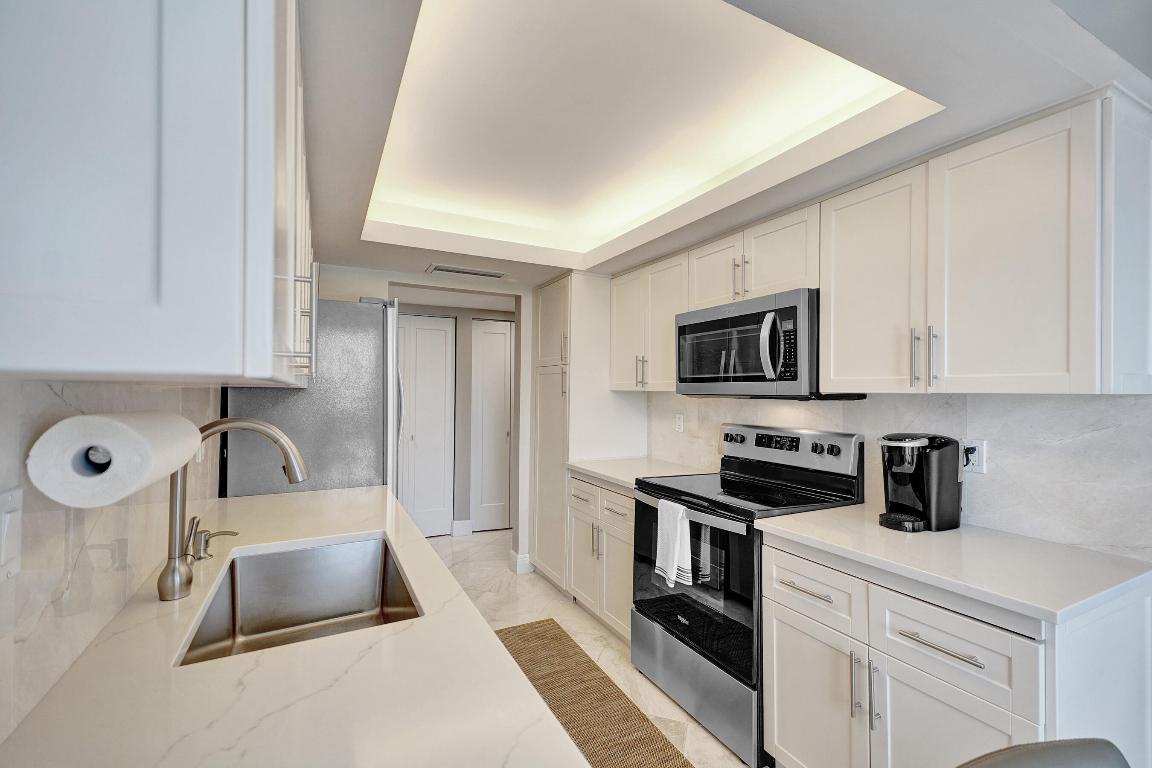 LA FONTANA - Residential