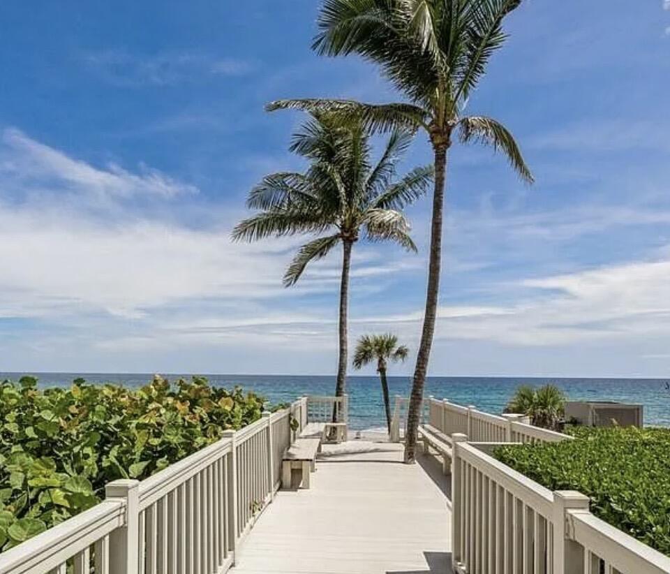 2001 N Ocean Boulevard 305