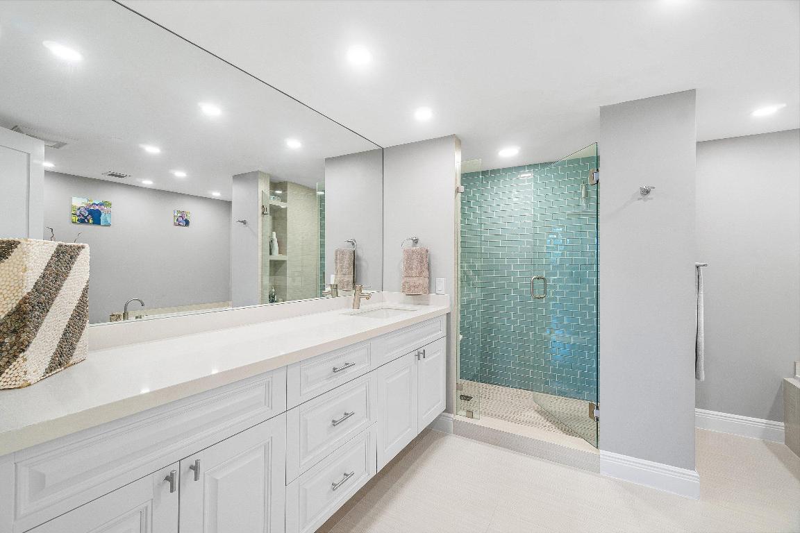 LA FONTANA - Residential