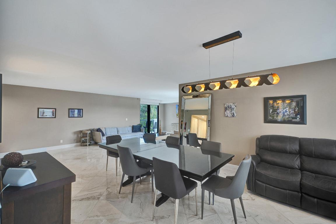 LA FONTANA - Residential