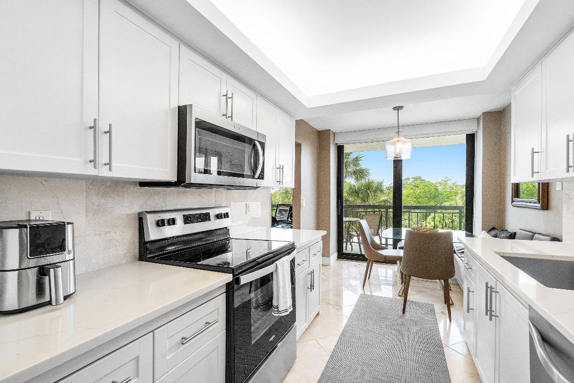 LA FONTANA - Residential