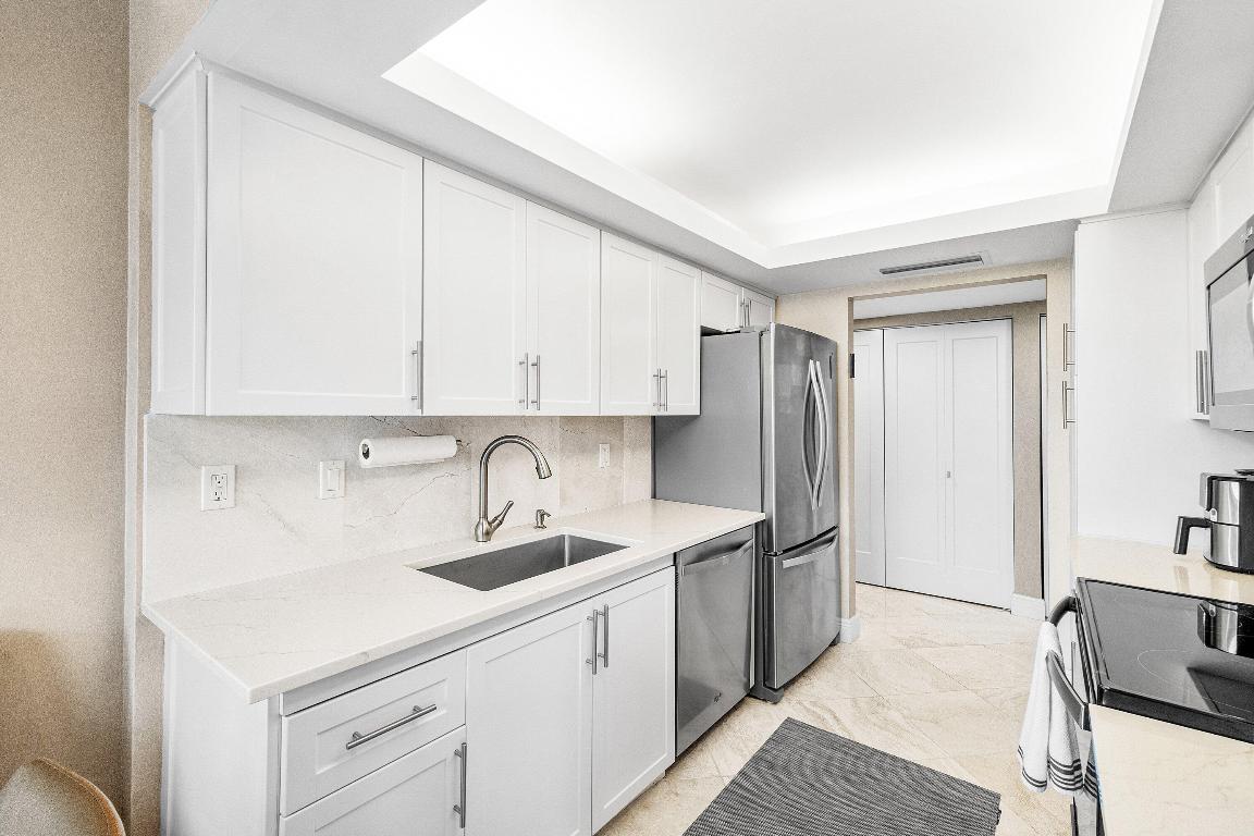 LA FONTANA - Residential