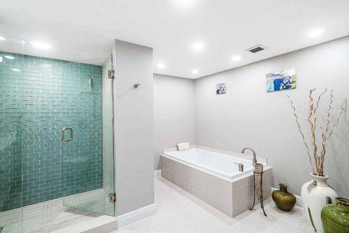 LA FONTANA - Residential