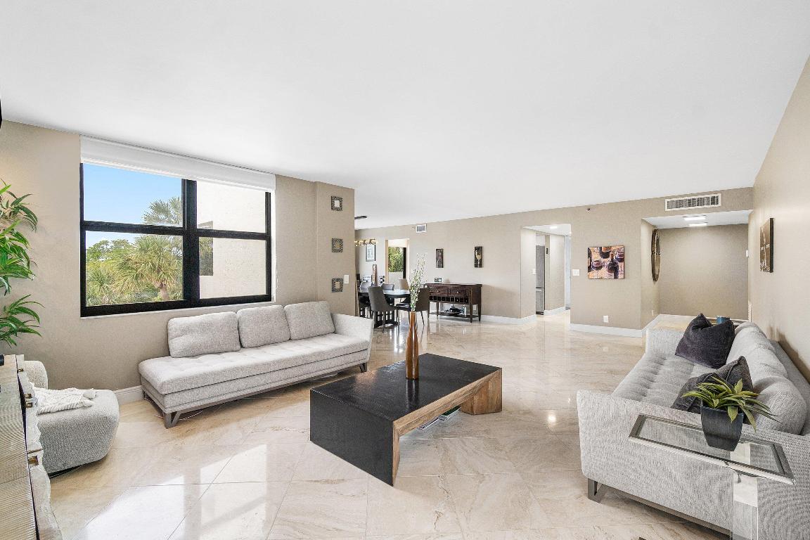 LA FONTANA - Residential