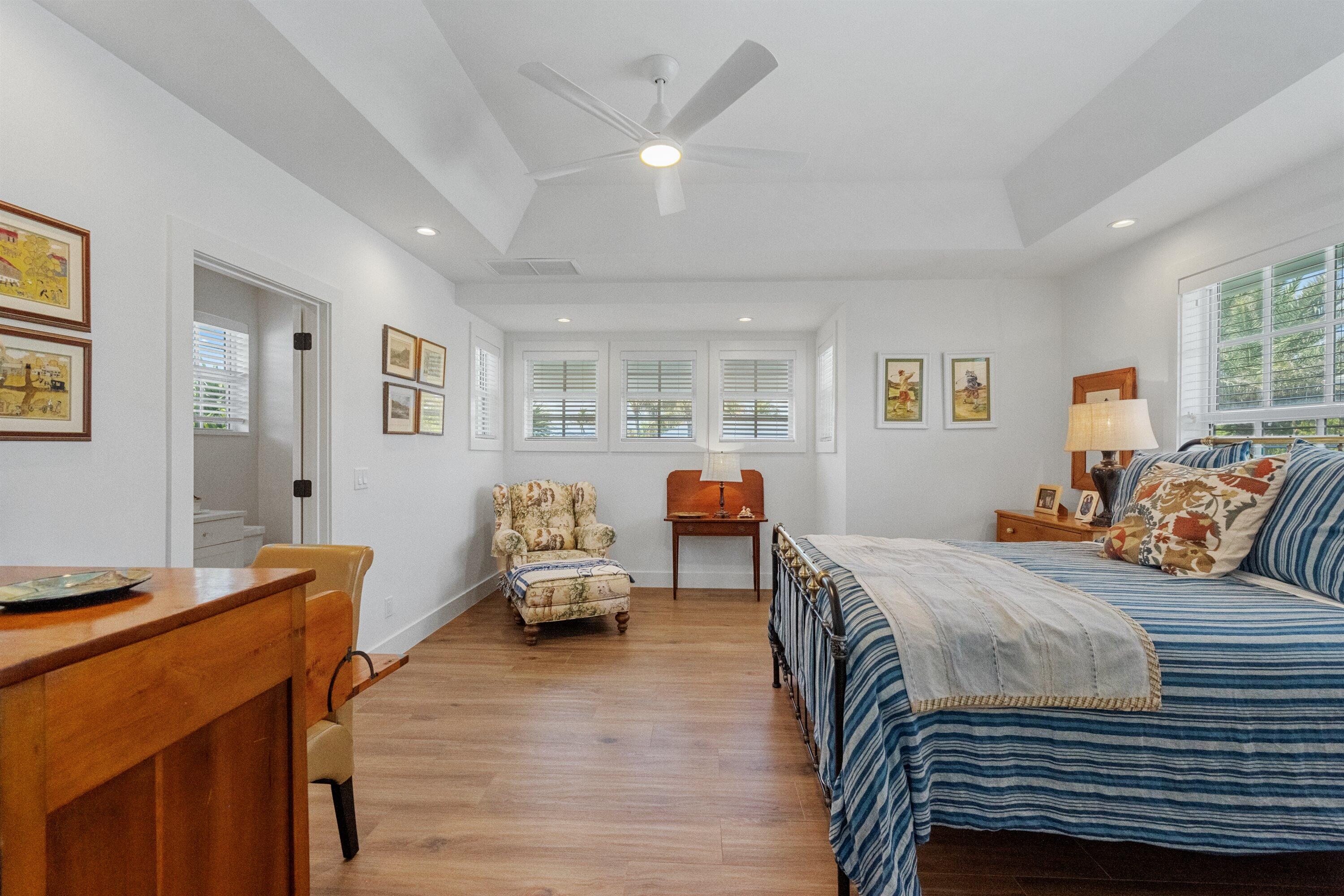 JUPITER INLET BEACH COLONY - Residential