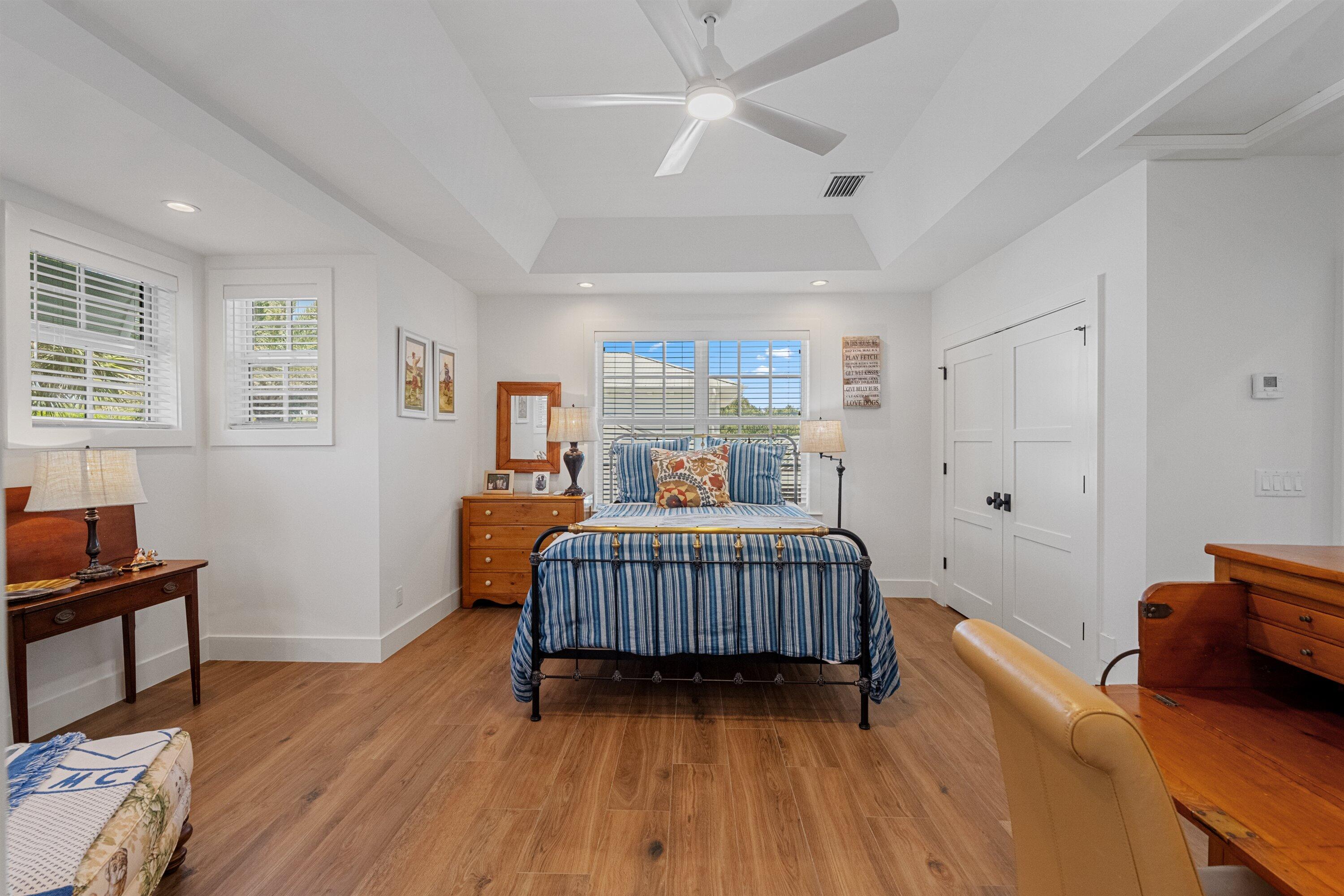 JUPITER INLET BEACH COLONY - Residential