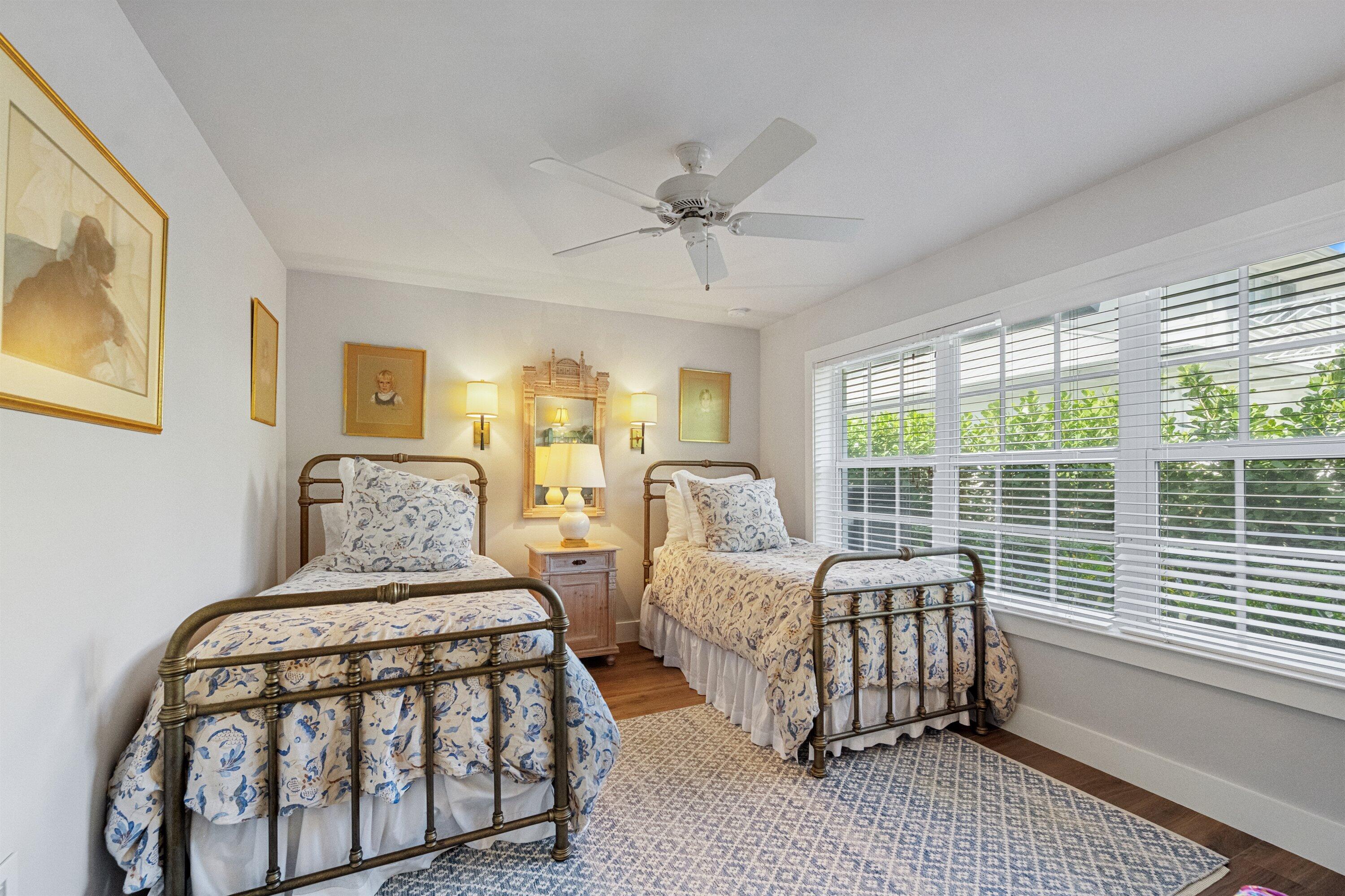 JUPITER INLET BEACH COLONY - Residential