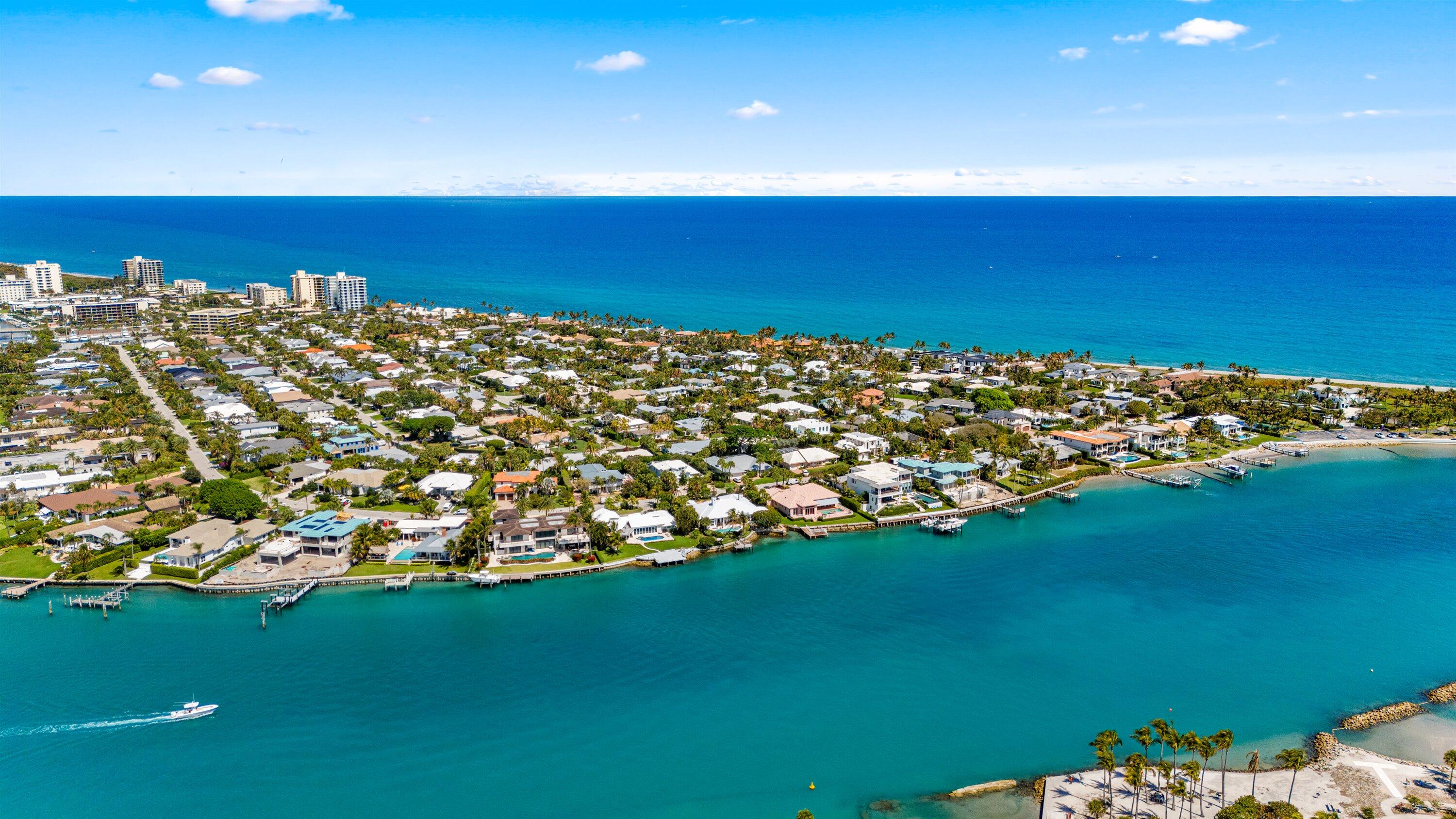 JUPITER INLET BEACH COLONY - Residential