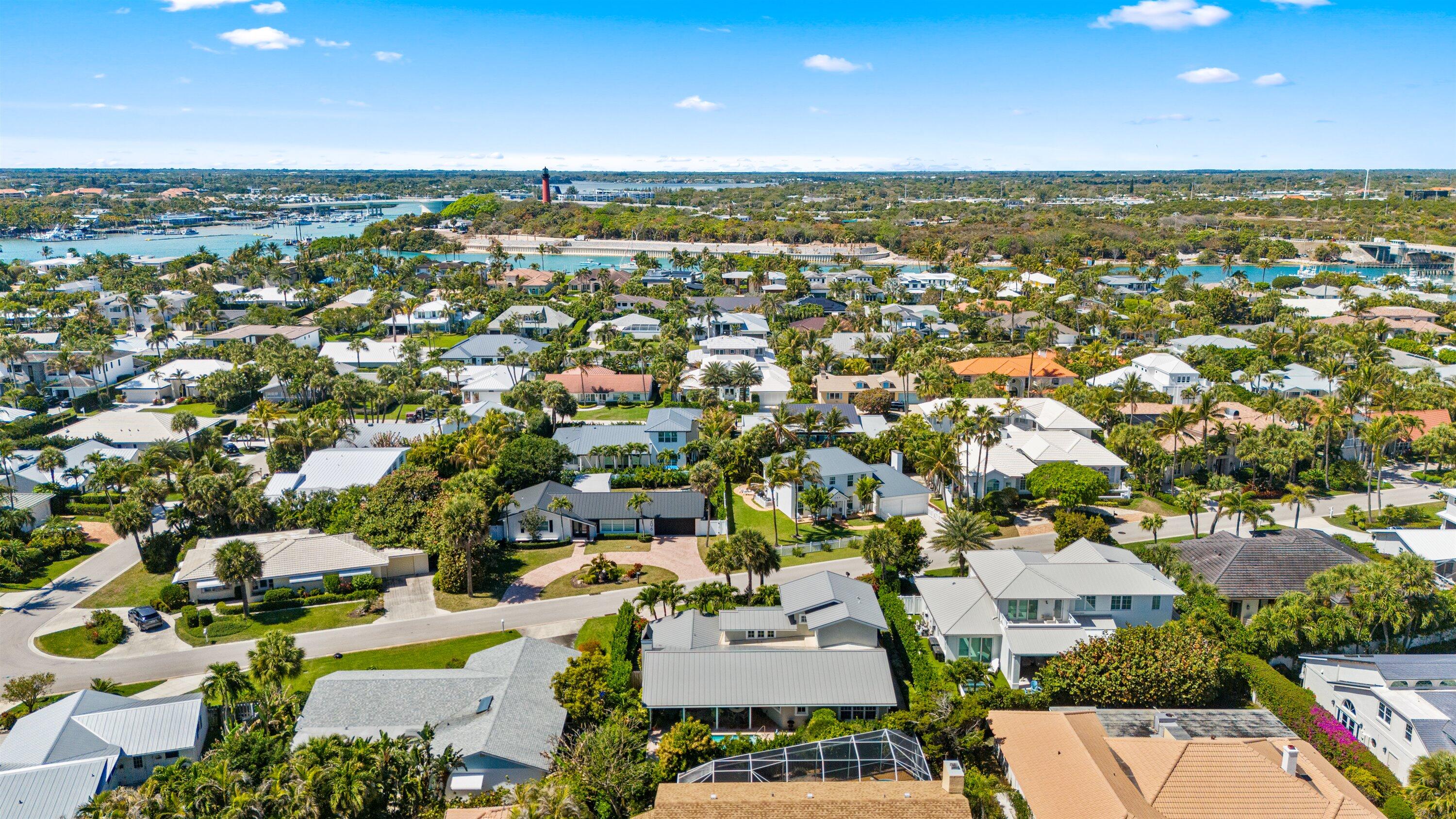 JUPITER INLET BEACH COLONY - Residential