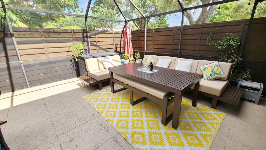 Photo of 534 5th Terrace, Palm Beach Gardens, FL 33418 (MLS # R10983316)