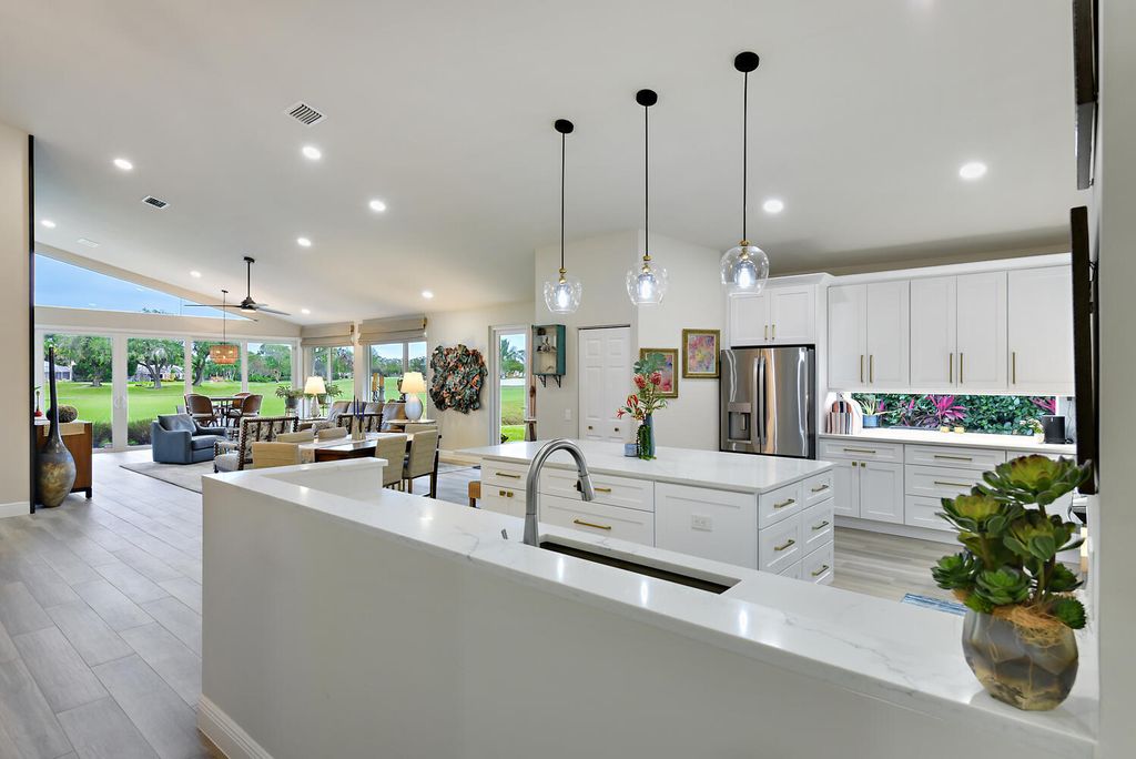 Photo of 13054 Touchstone Place, Palm Beach Gardens, FL 33418 (MLS # R11154715)