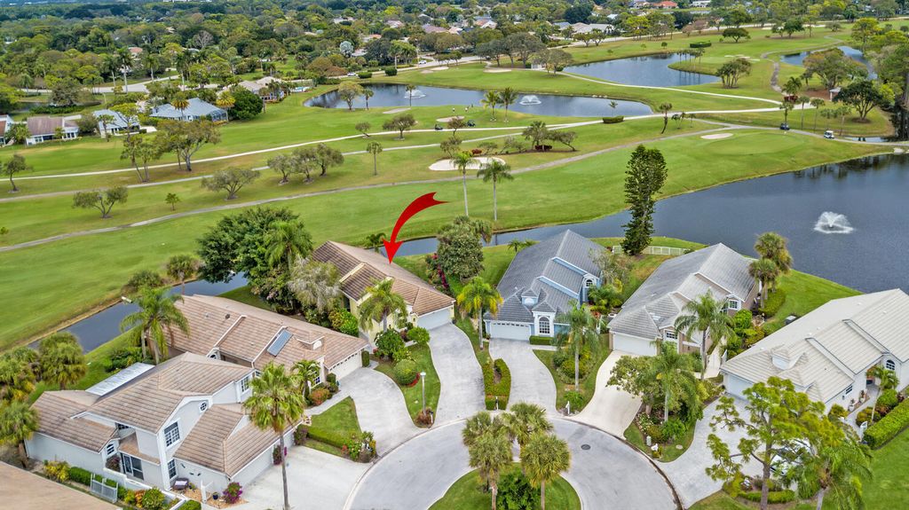 Photo of 13054 Touchstone Place, Palm Beach Gardens, FL 33418 (MLS # R11154715)