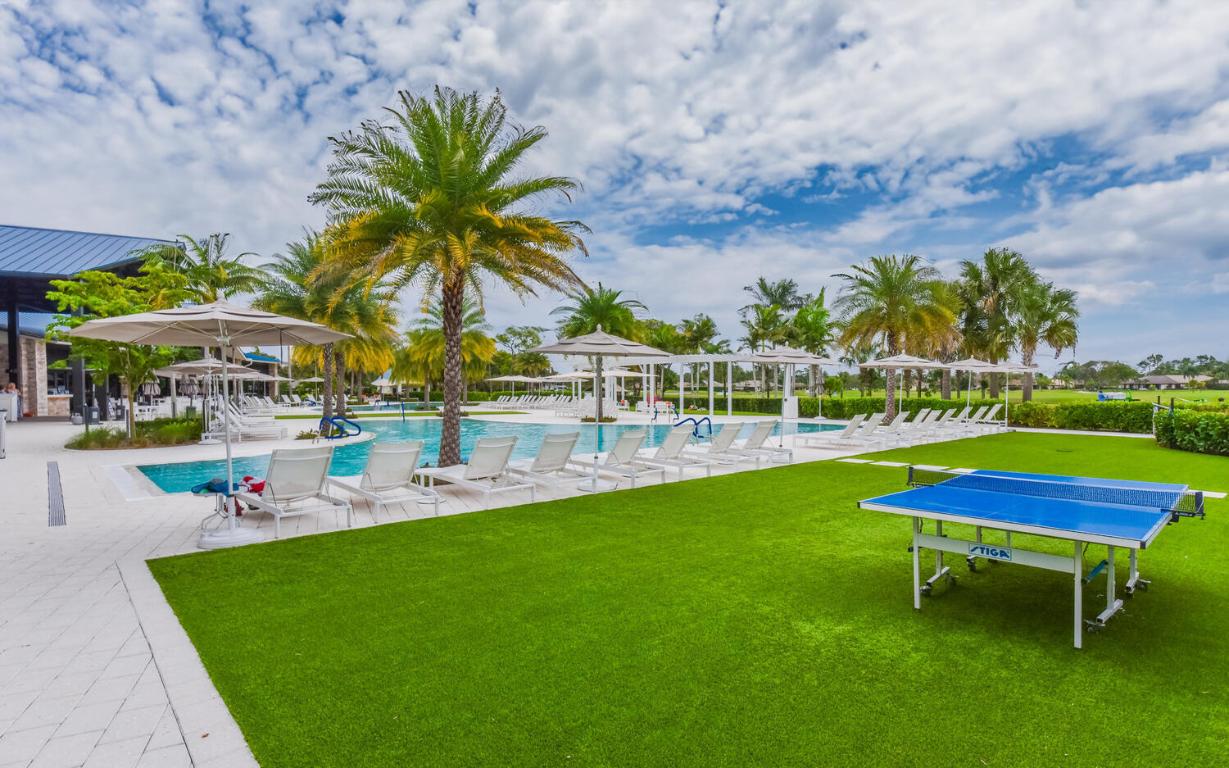 EASTPOINTE SUB 12 C - Residential